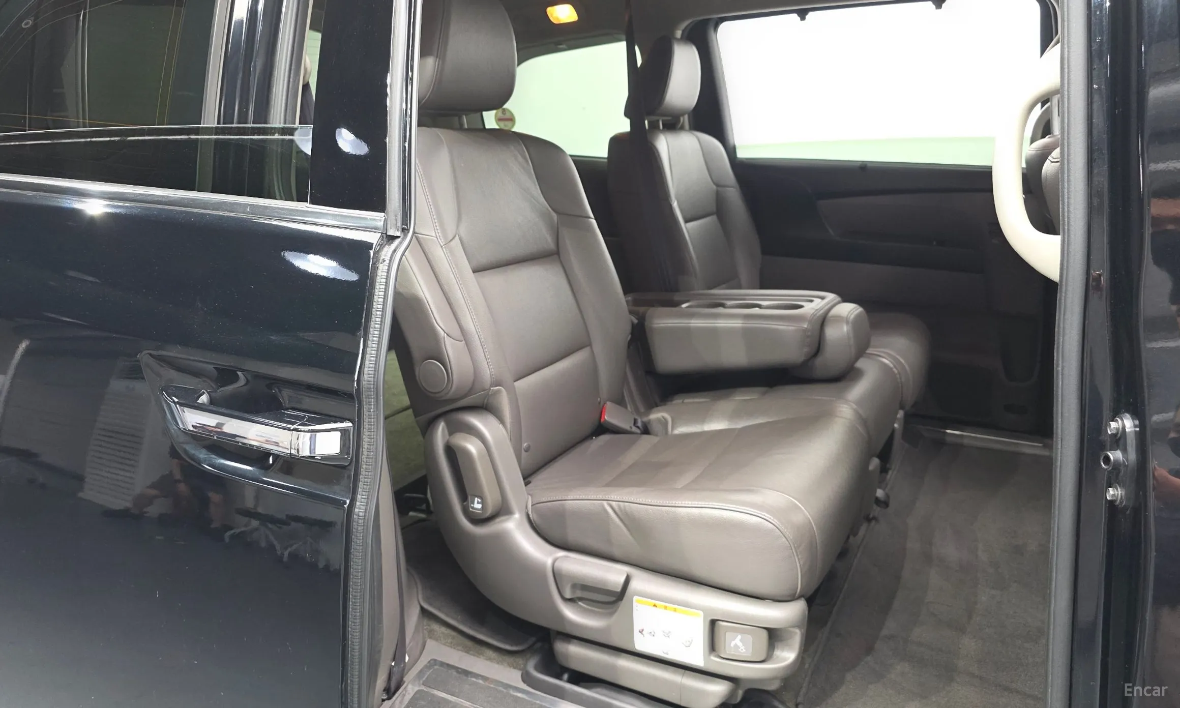Honda Odyssey превью 12