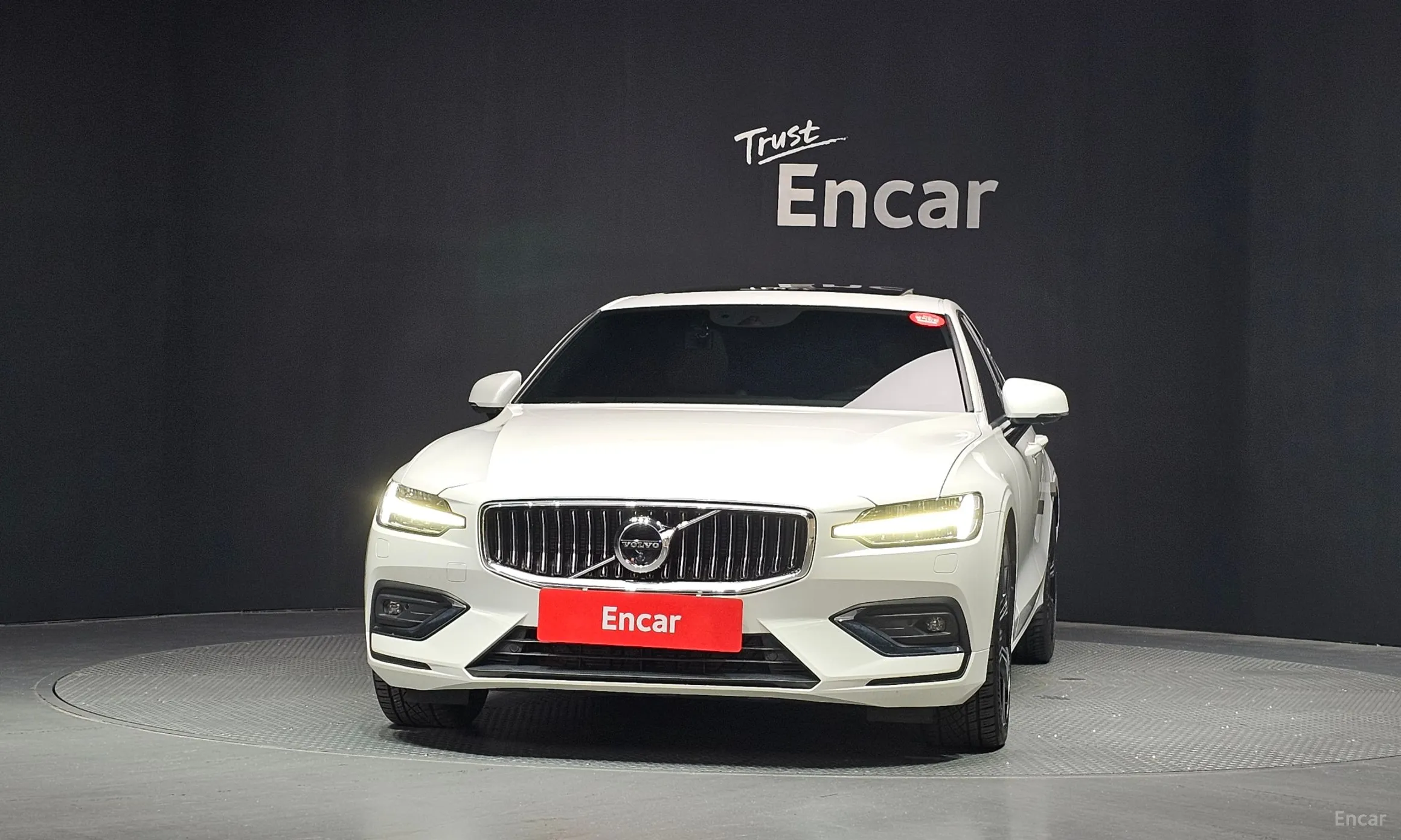 Volvo S60 3rd Generation превью 3