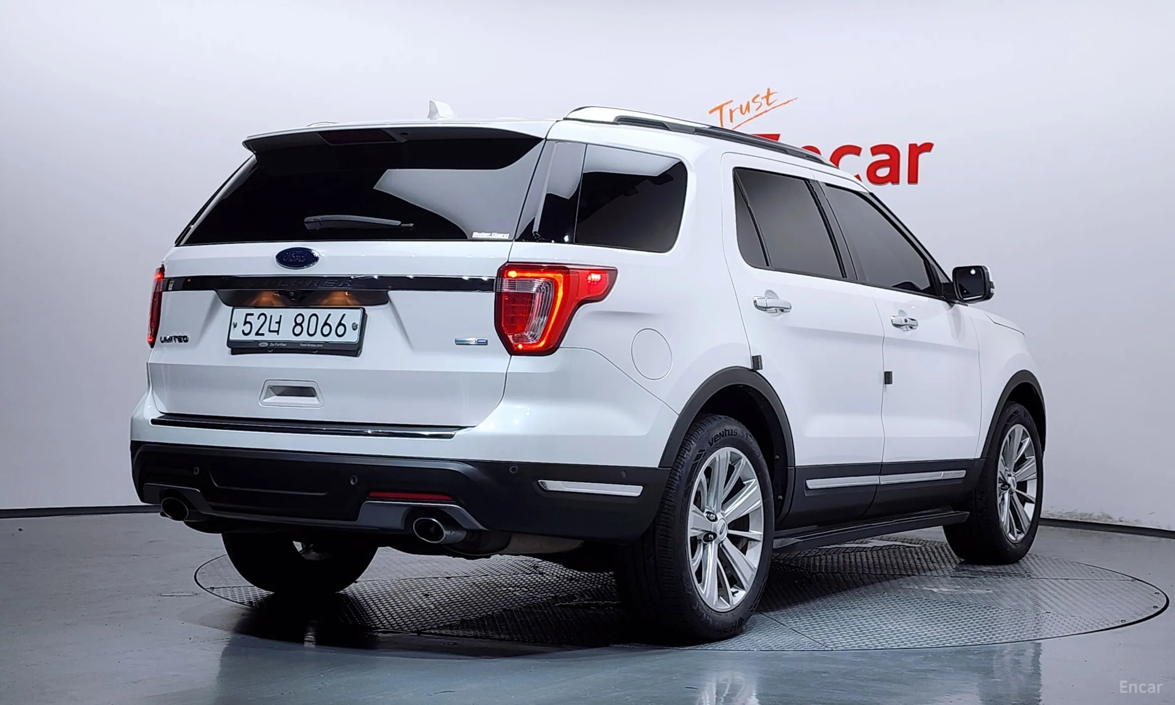 Ford Explorer превью 2