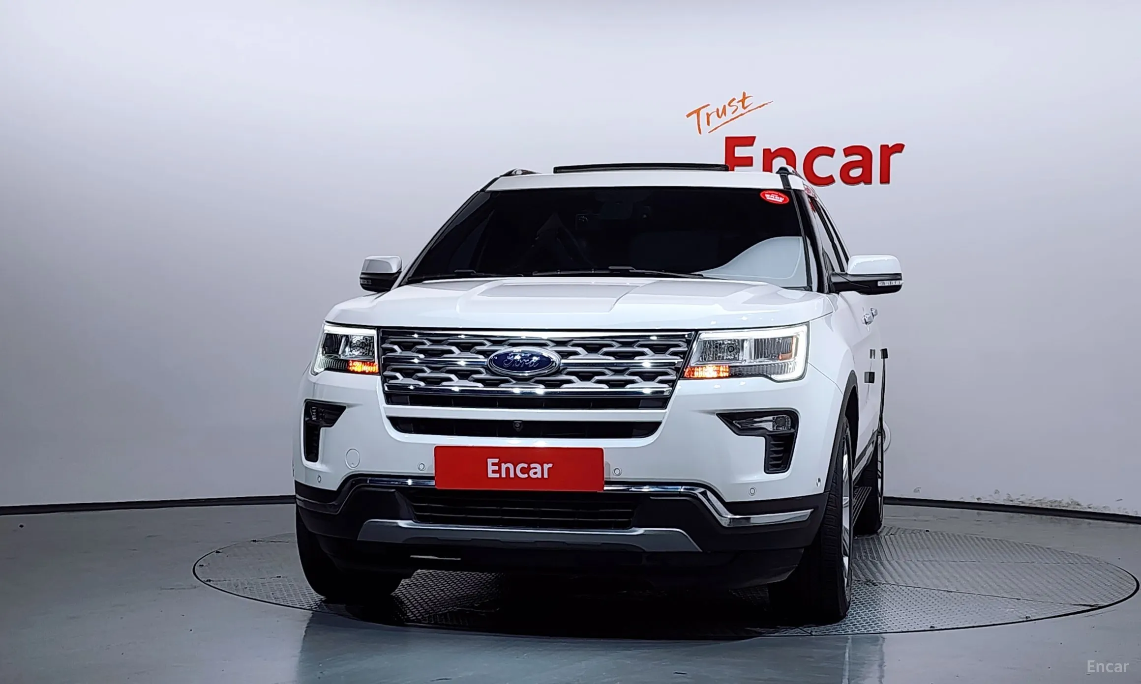 Ford Explorer превью 3
