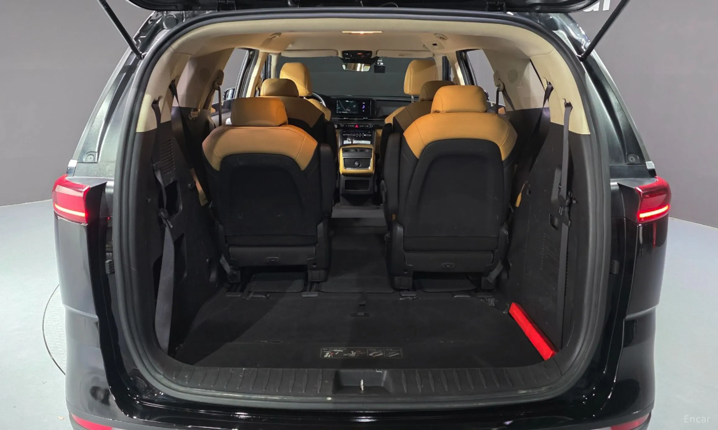 Kia Carnival Gen 4 превью 15