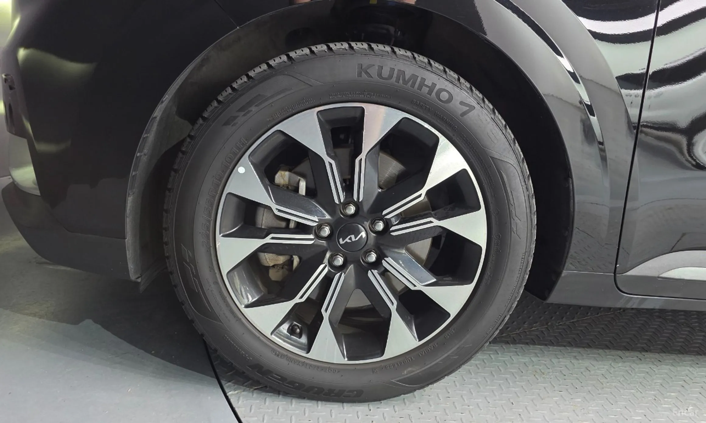 Kia Carnival Gen 4 превью 5