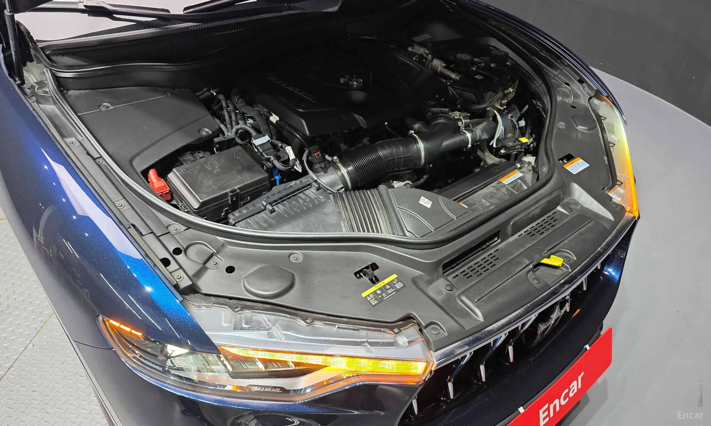 Maserati Levante превью 6