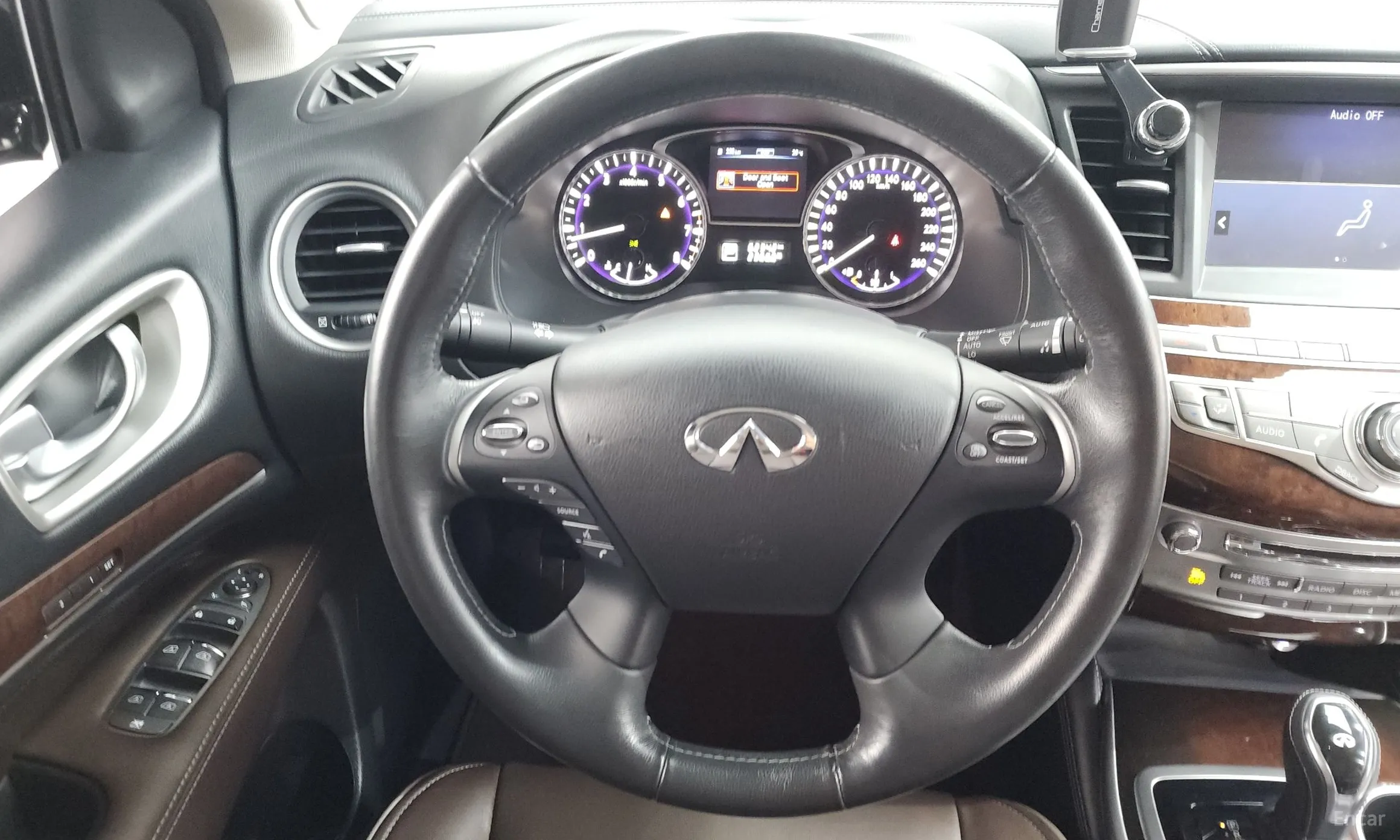 Infiniti QX60 превью 14