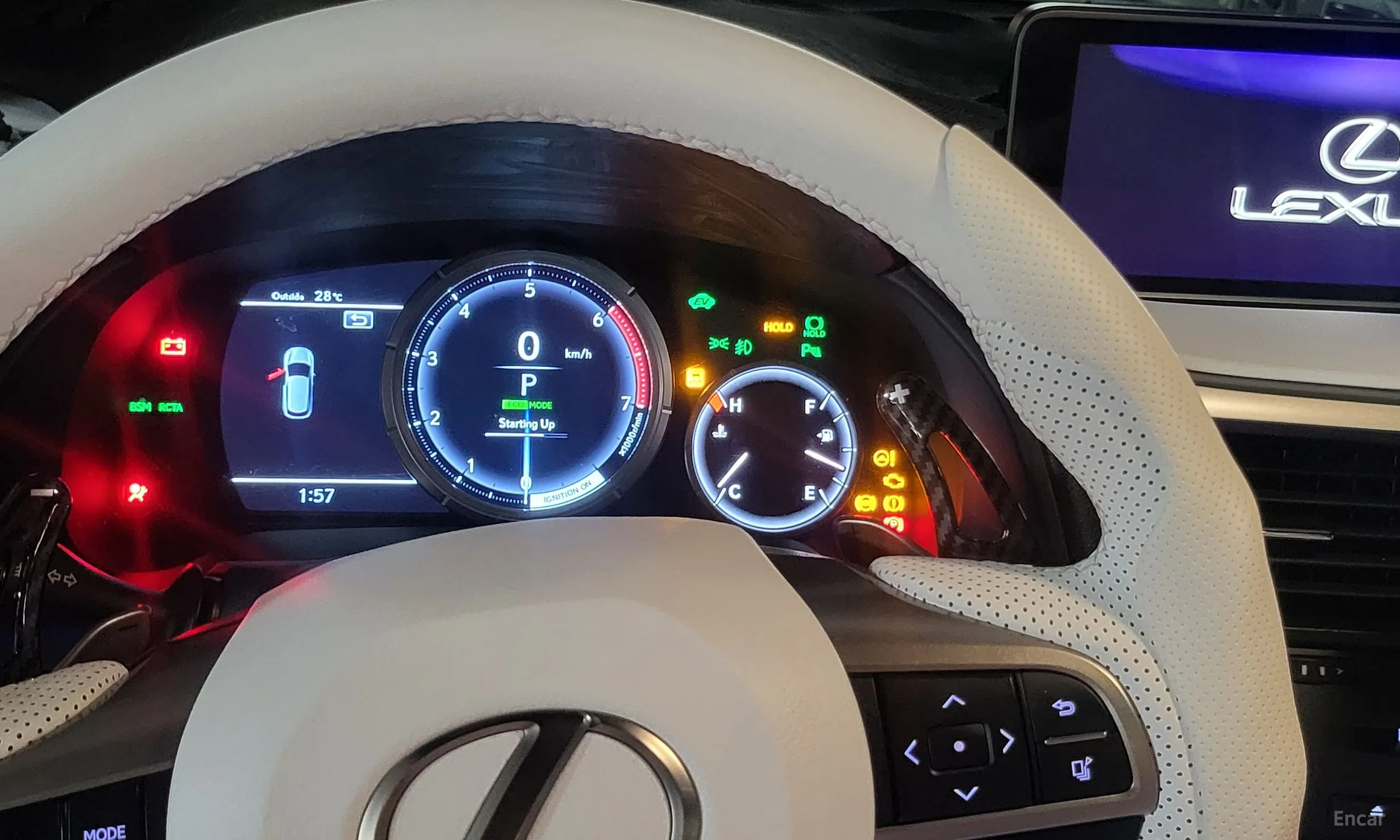 Lexus RX450h Gen 4 превью 9