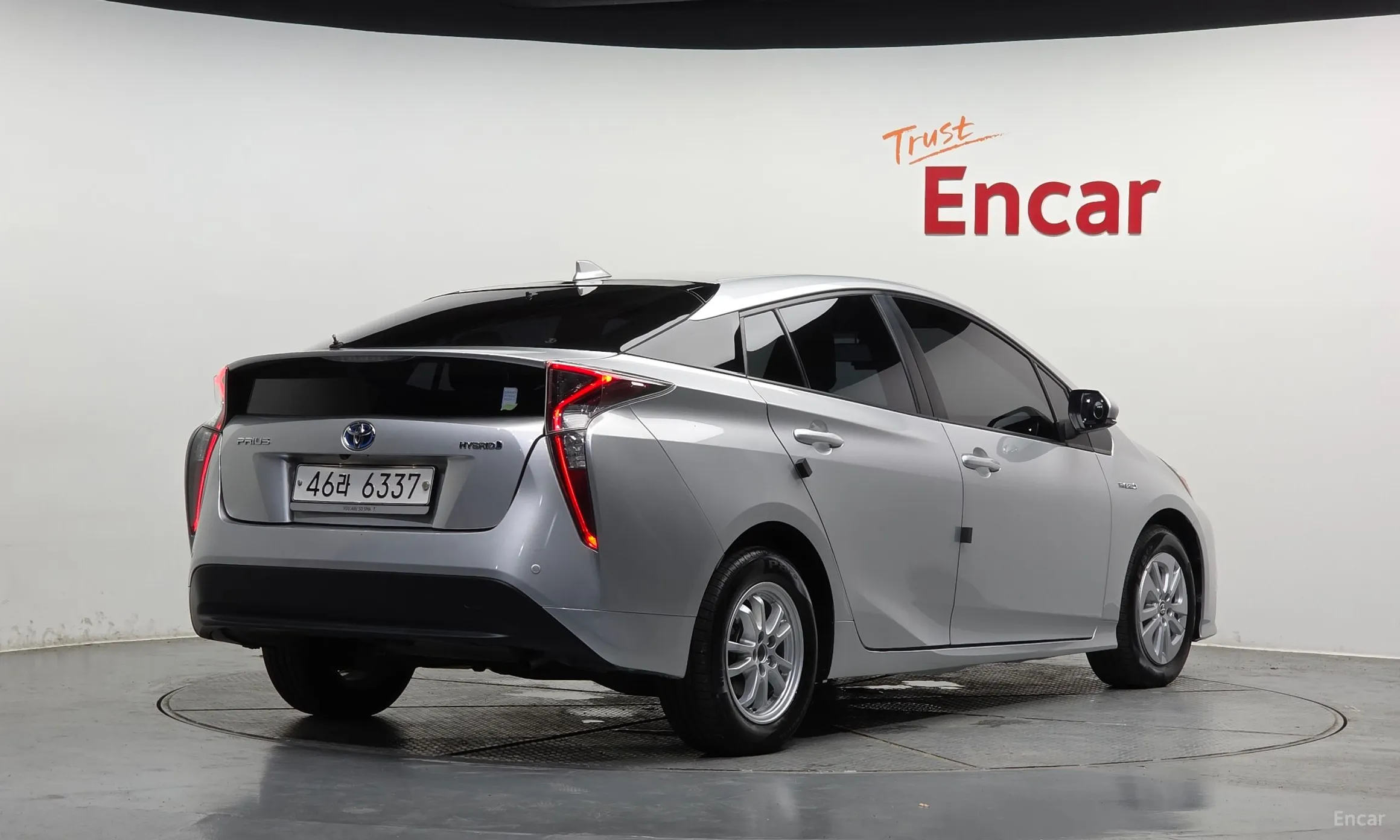 Toyota Prius 4th Generation