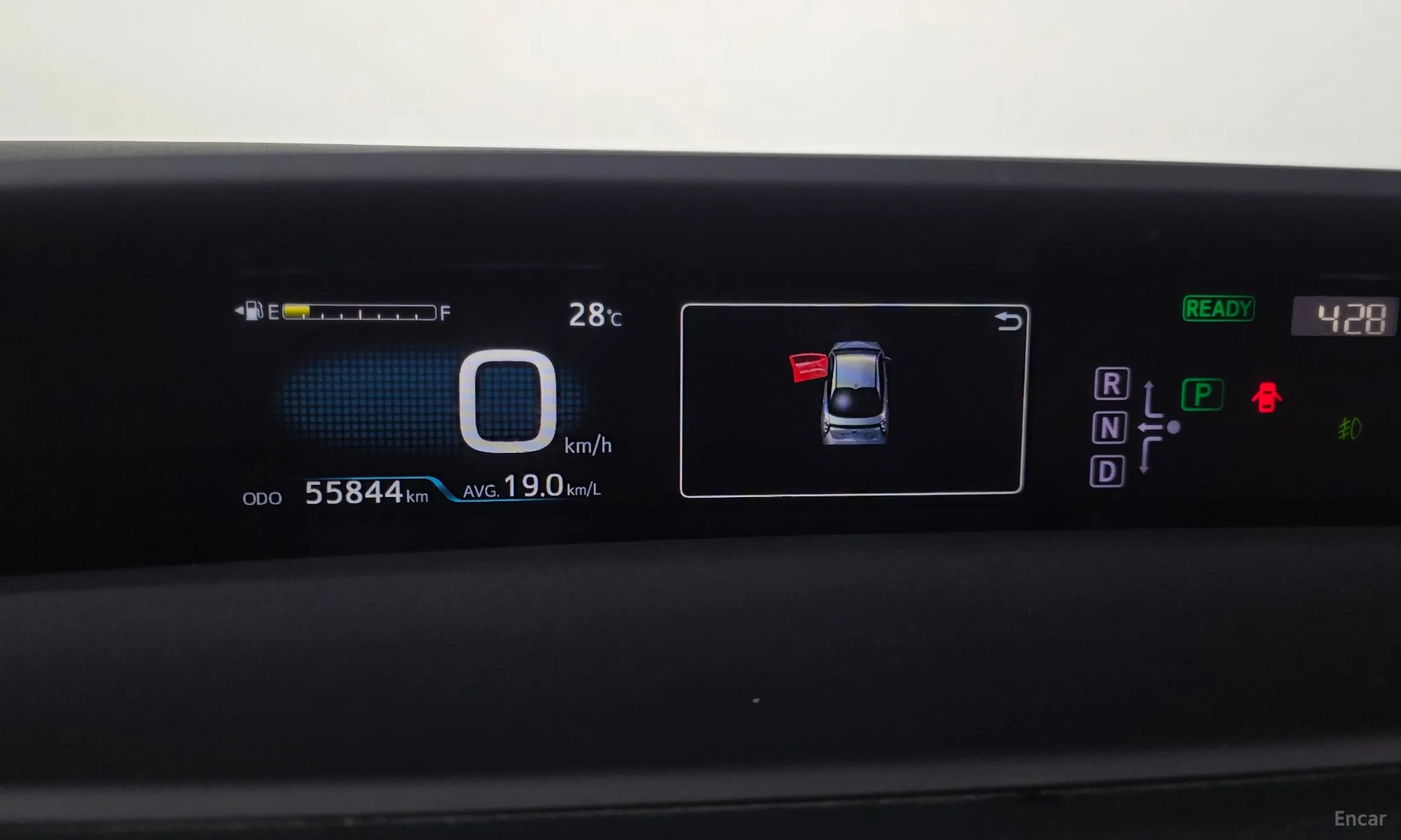 Toyota Prius 4th Generation превью 8