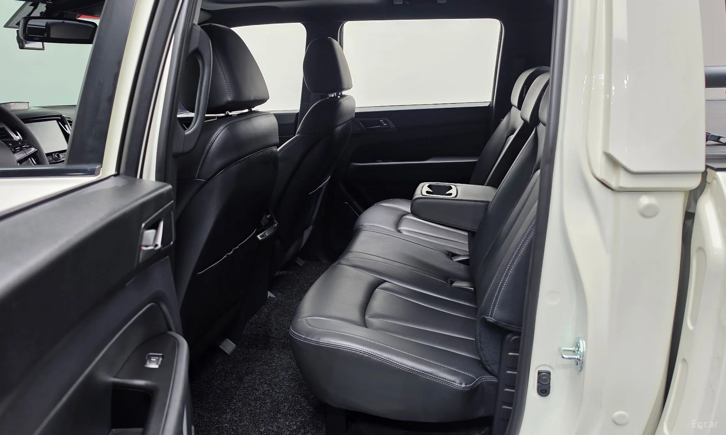 KG Mobility (SsangYong) Rexton Sports Khan превью 11