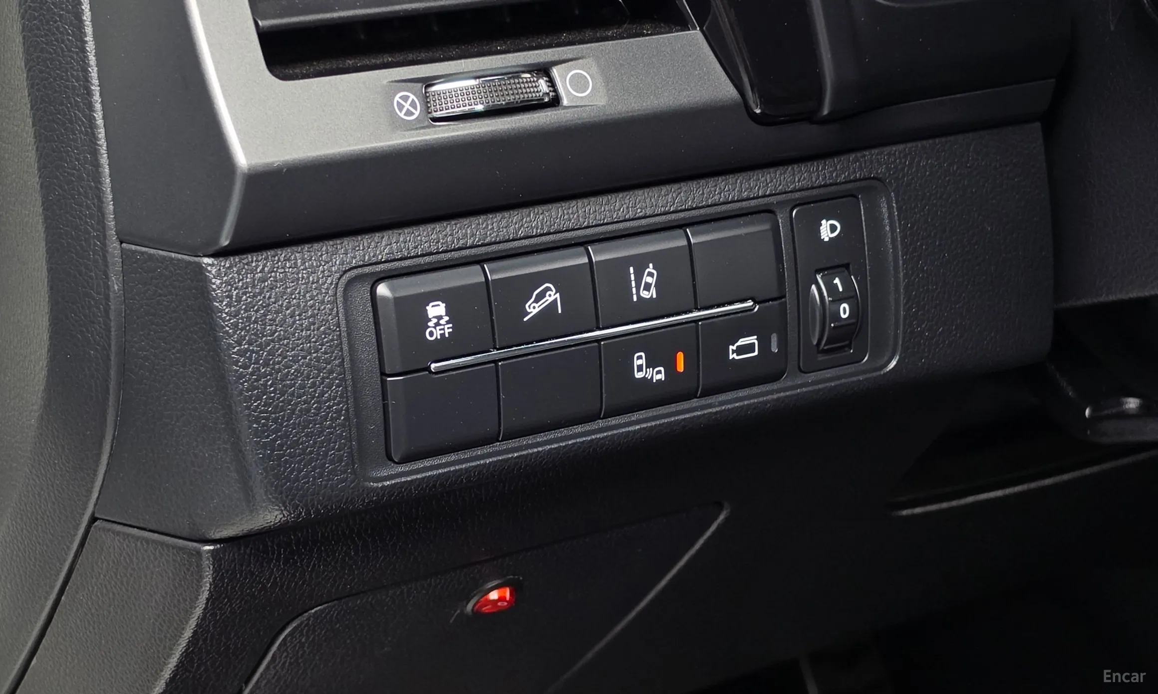 KG Mobility (SsangYong) Rexton Sports Khan превью 16