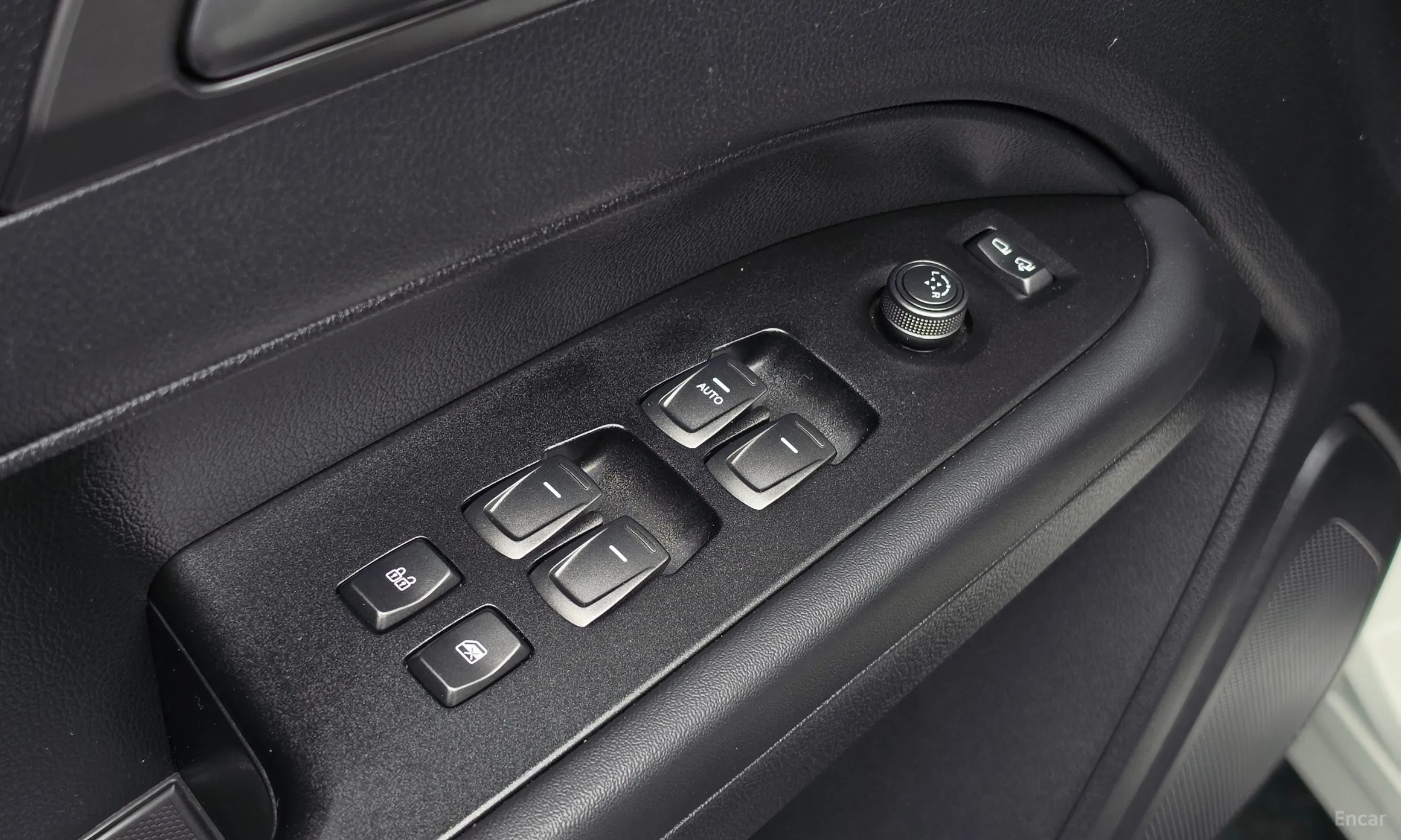KG Mobility (SsangYong) Rexton Sports Khan превью 18