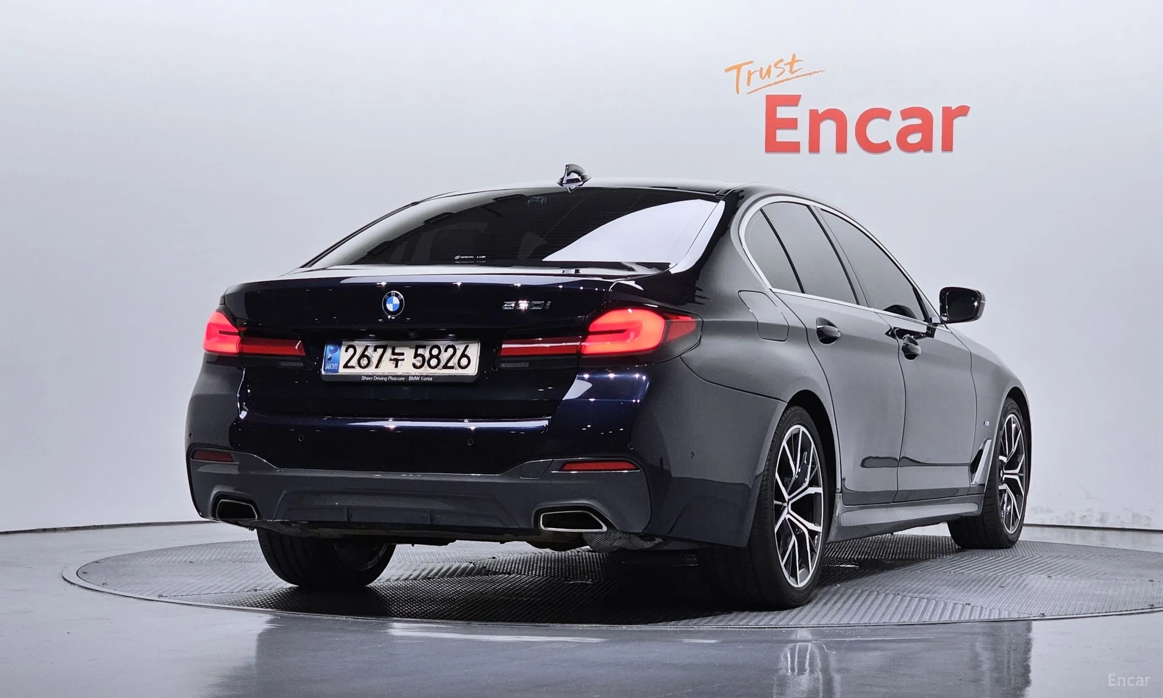 BMW 5 Series (G30)