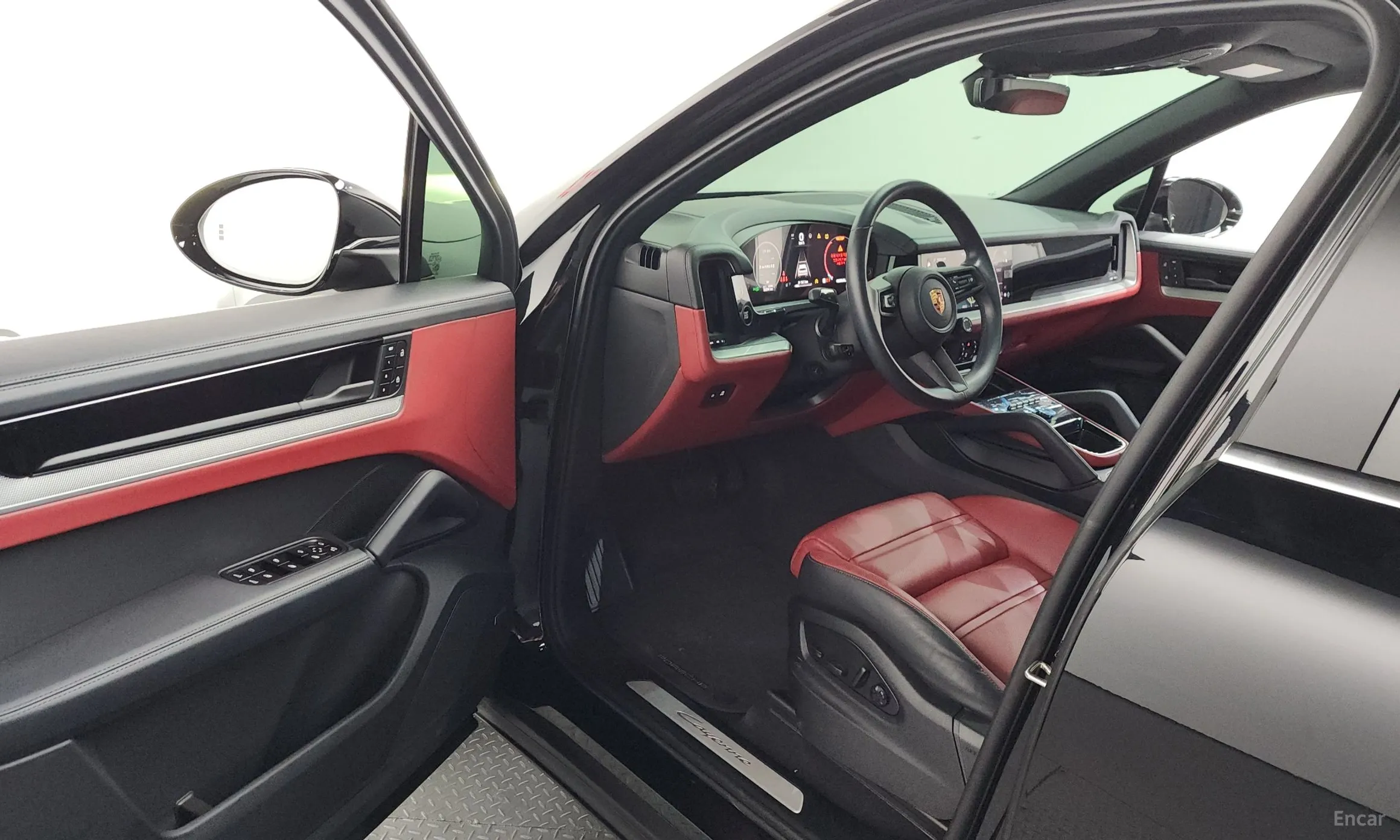 Porsche Cayenne (PO536) превью 10