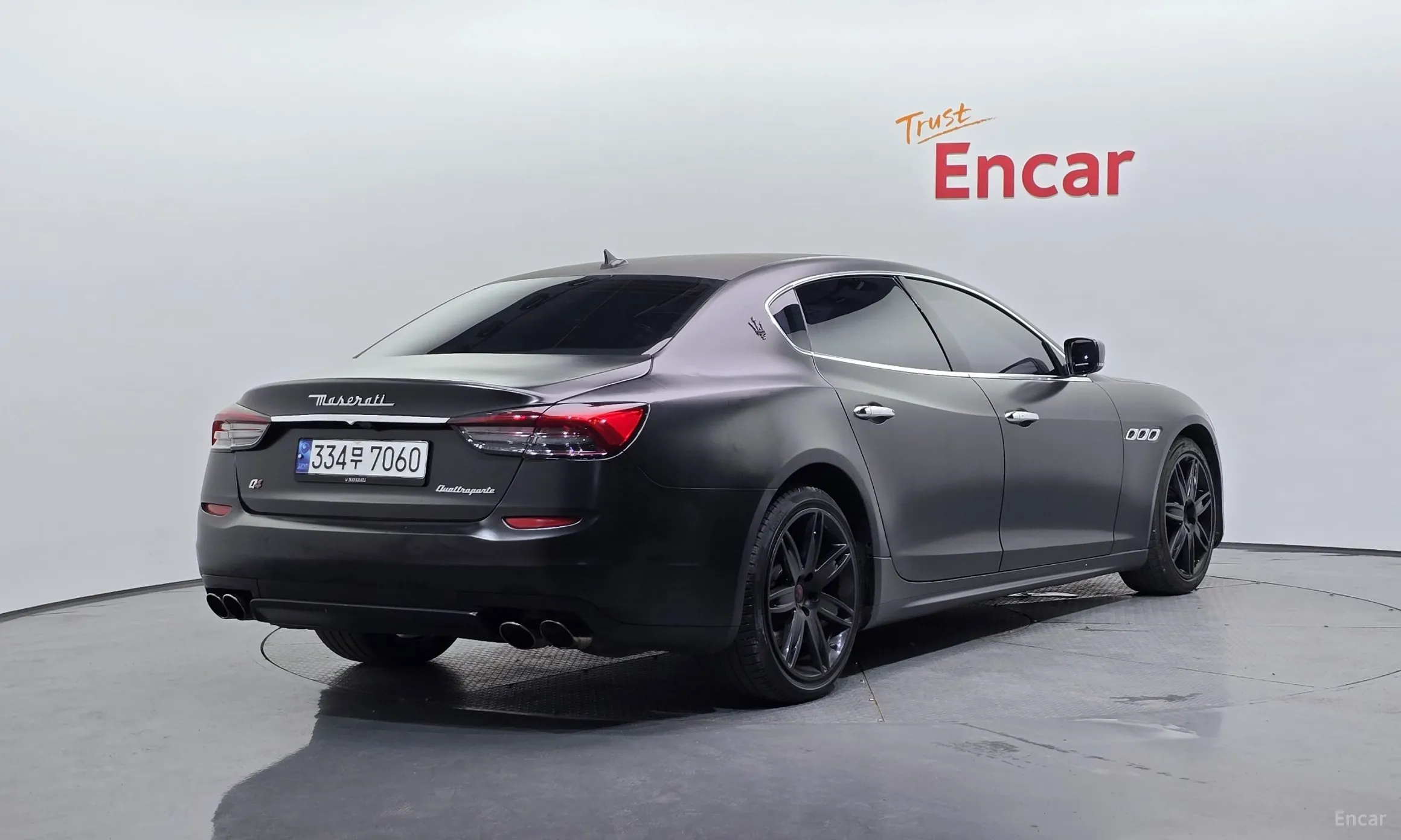 Maserati Quattroporte