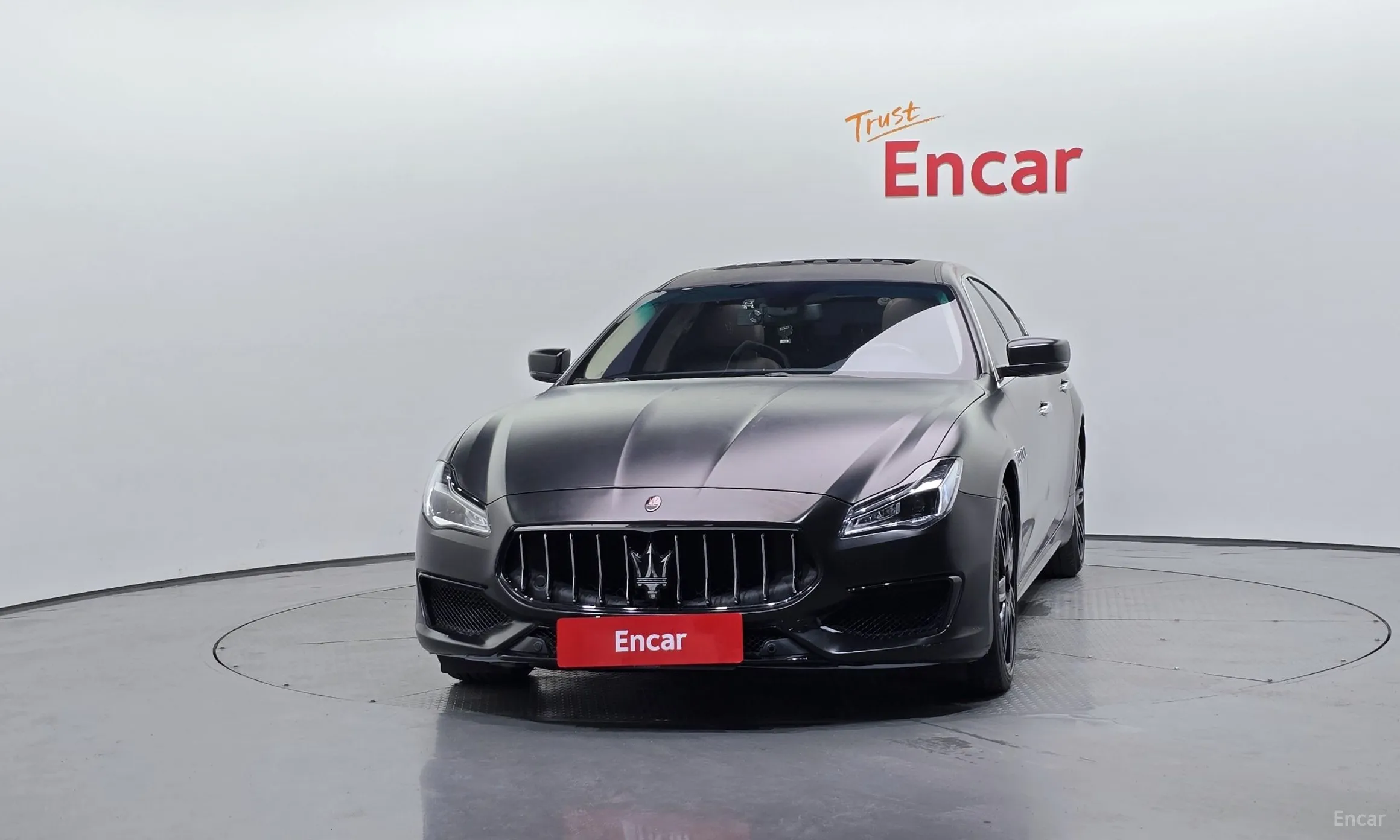 Maserati Quattroporte превью 3