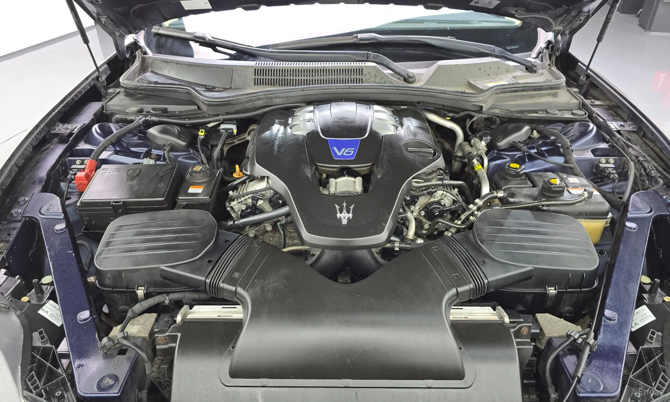 Maserati Quattroporte превью 6