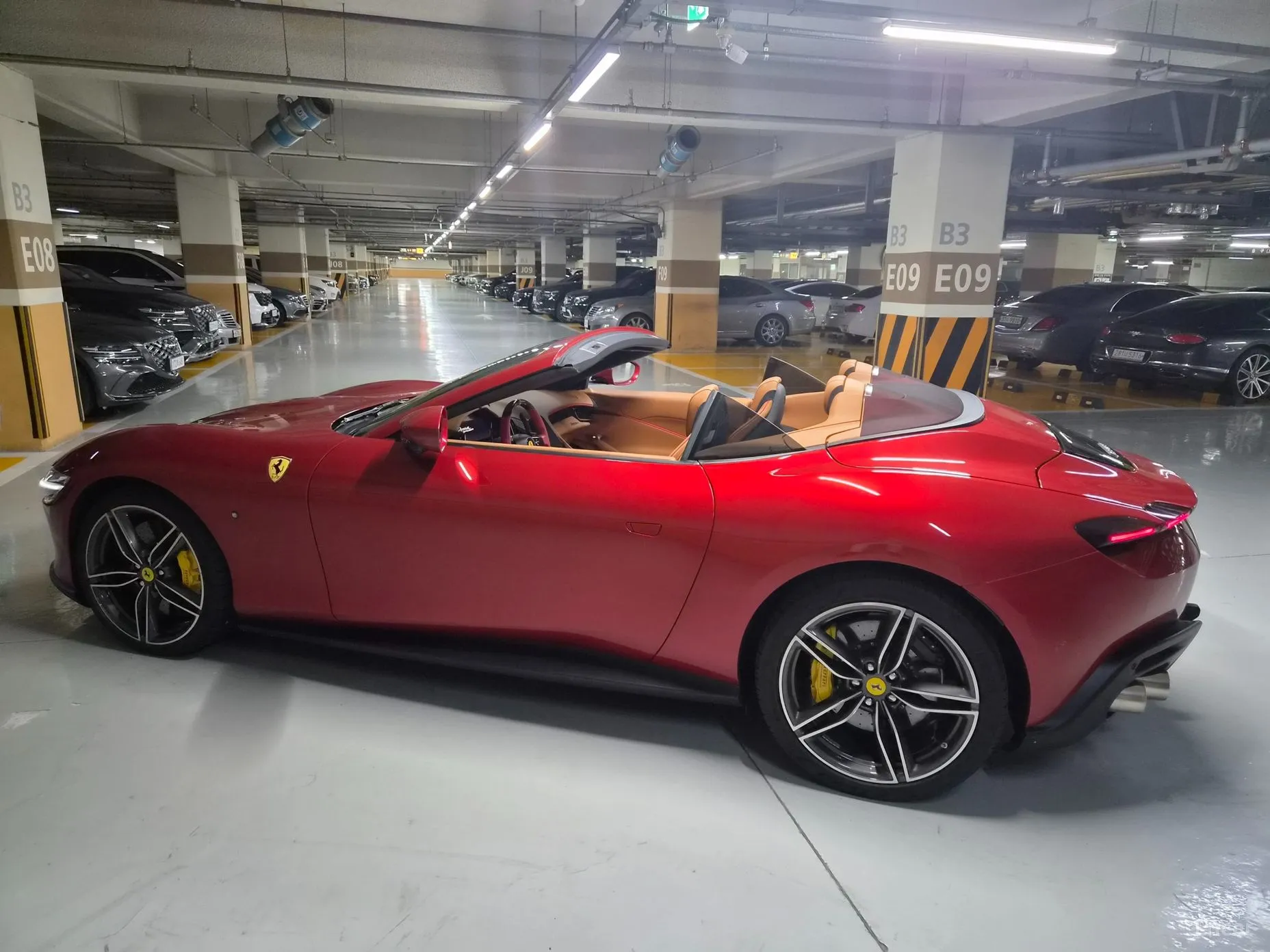 Ferrari rome превью 16