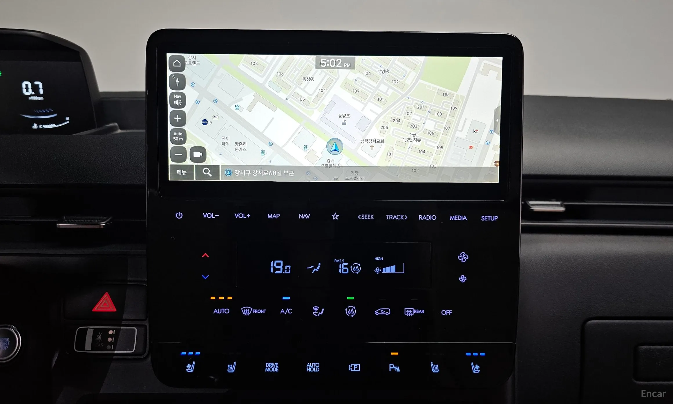 Hyundai Staria превью 14
