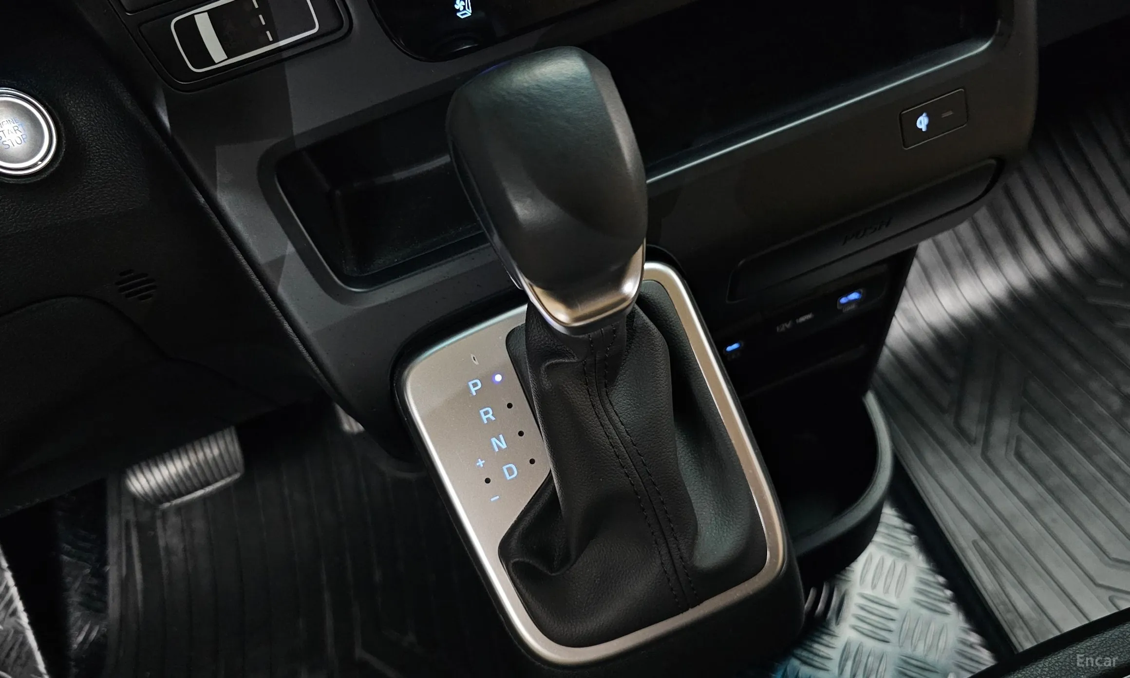 Hyundai Staria превью 9