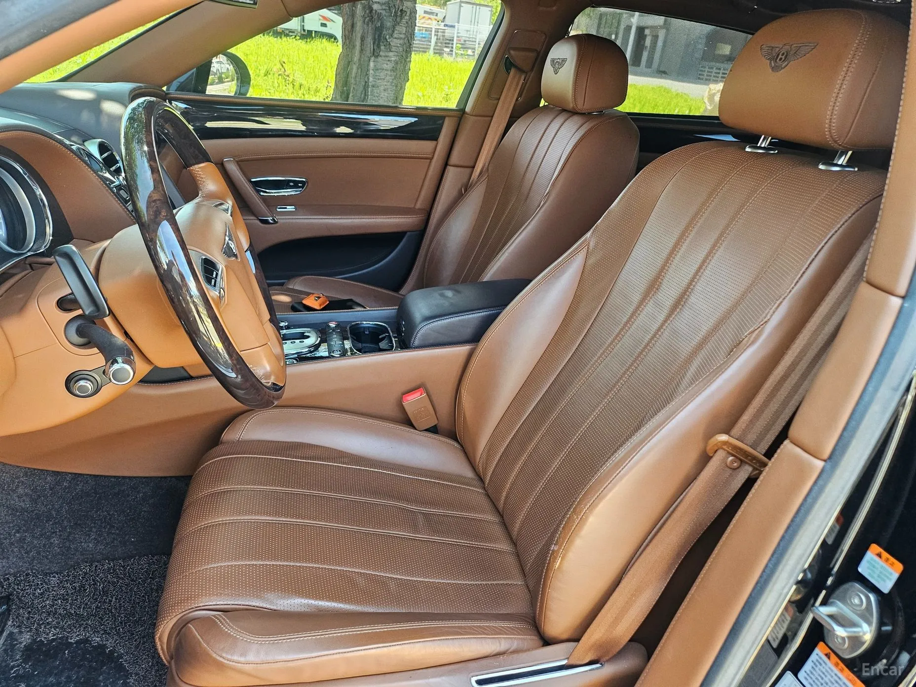 Bentley Flying Spur 2nd Generation превью 15