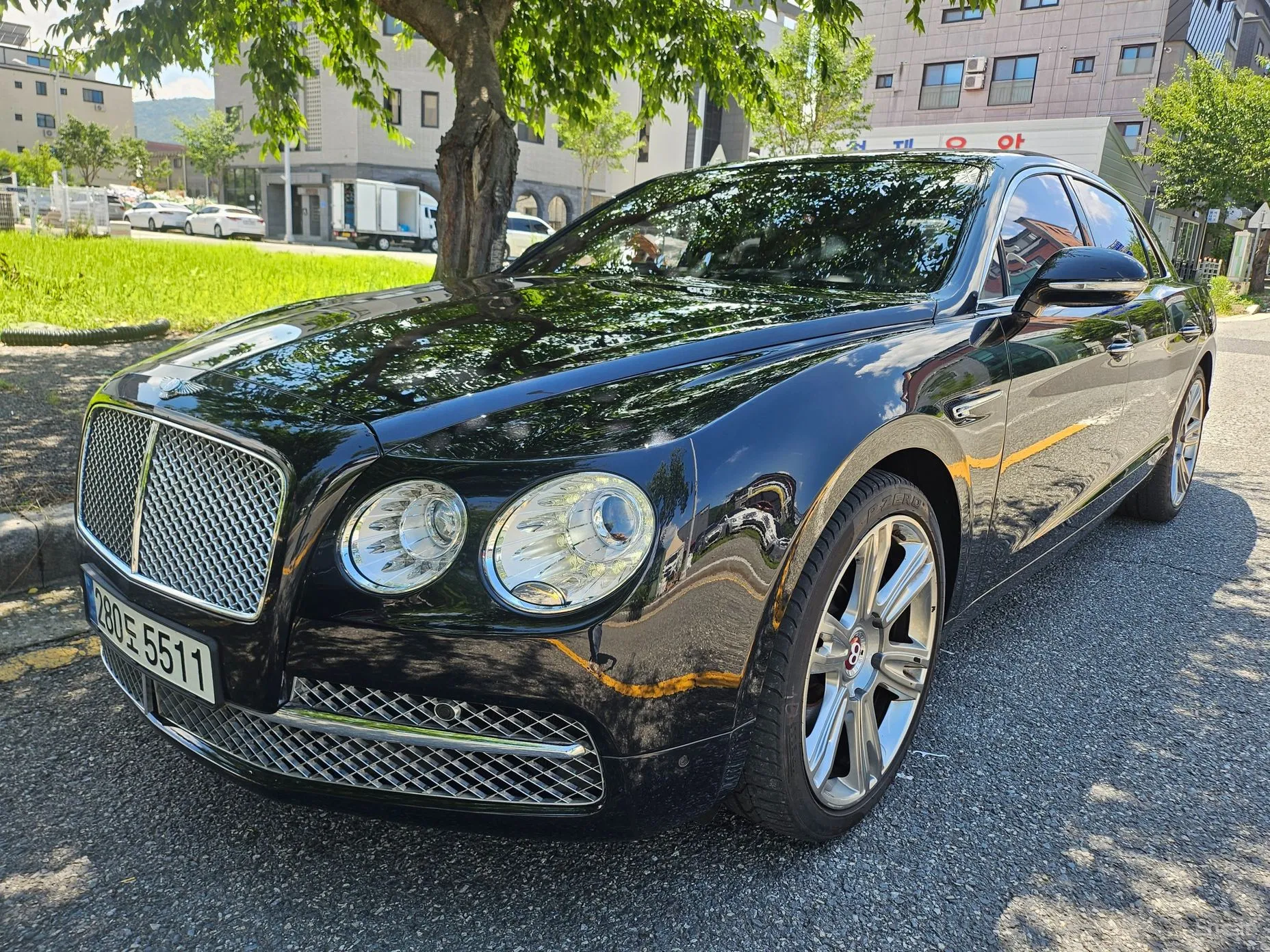 Bentley Flying Spur 2nd Generation превью 5