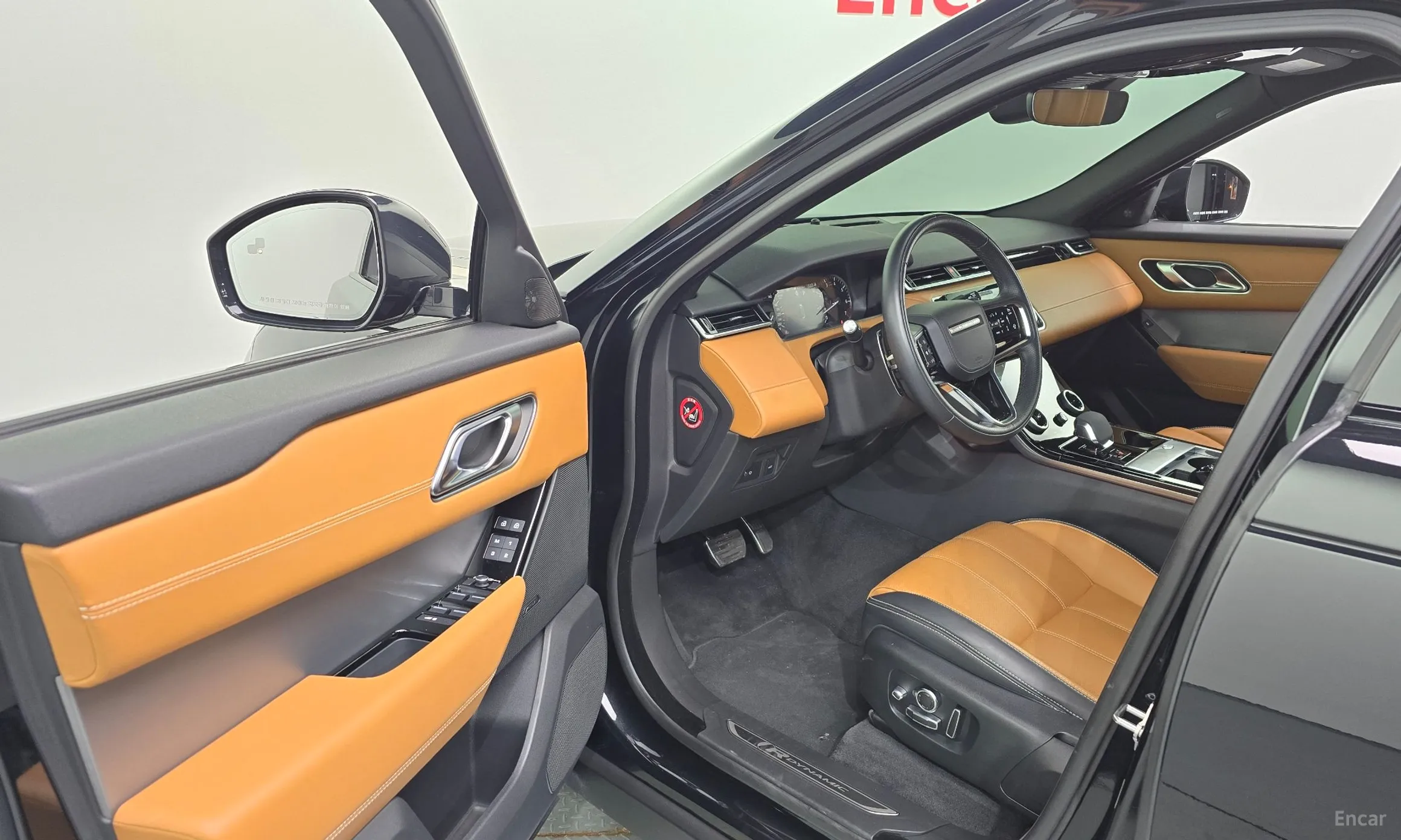 Land Rover Range Rover Bella превью 10