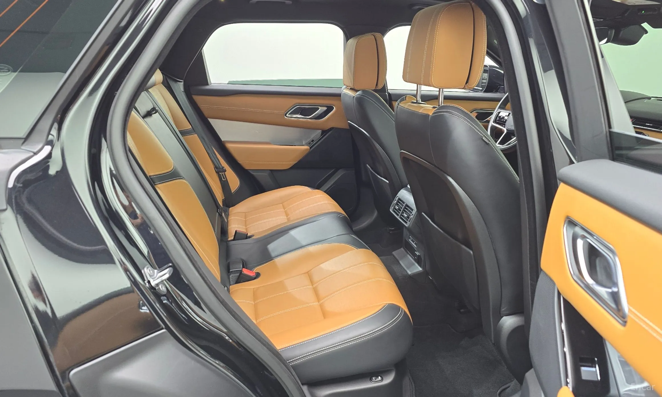 Land Rover Range Rover Bella превью 11