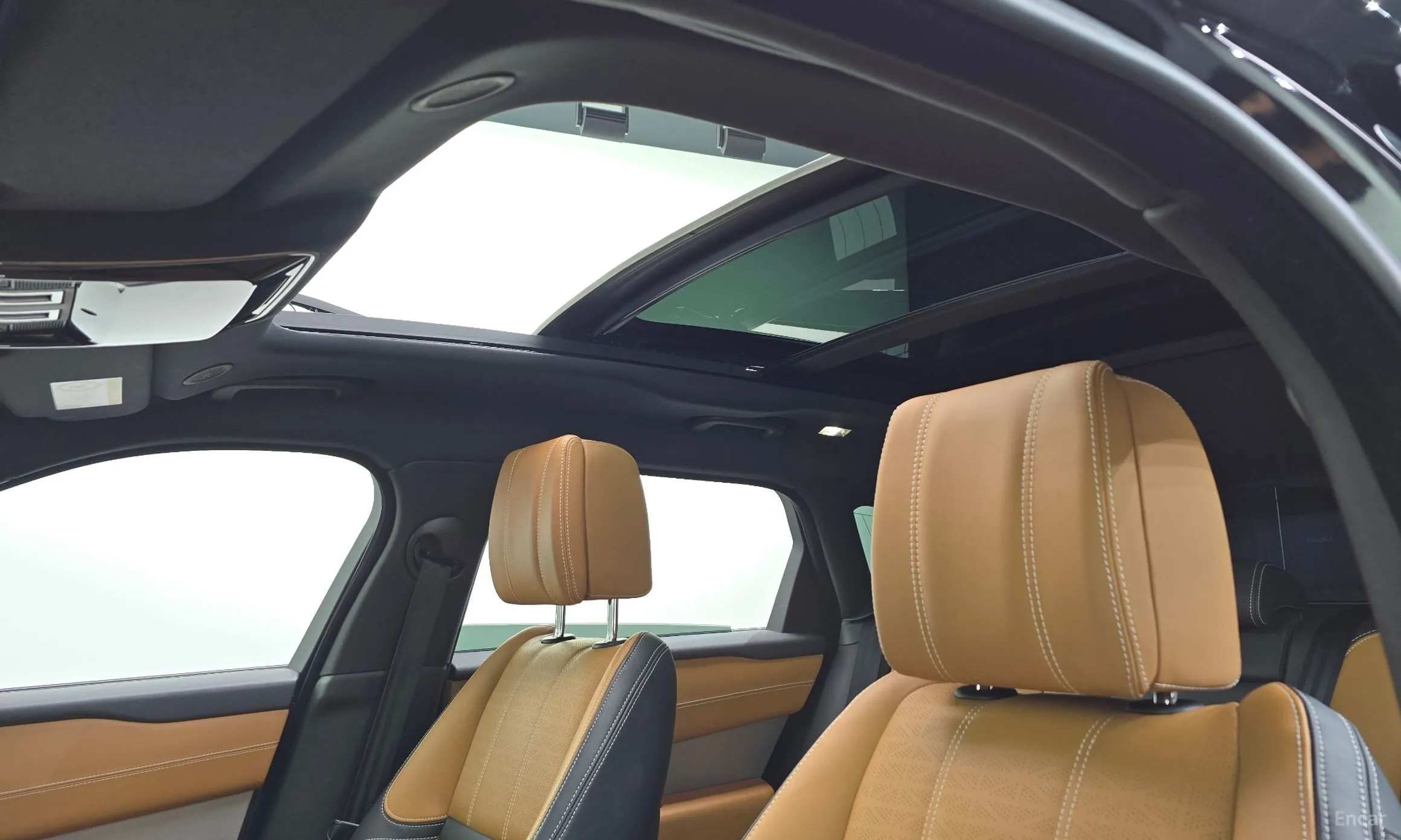 Land Rover Range Rover Bella превью 18