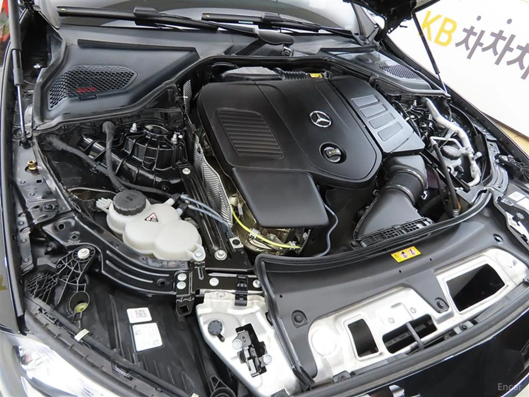Mercedes Benz E-Class W214 превью 19