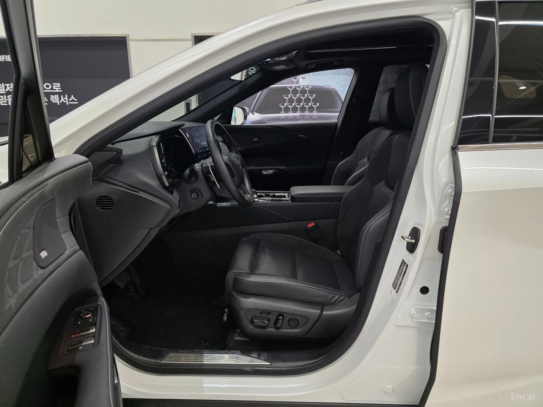 Lexus RX350h 5th Generation превью 10