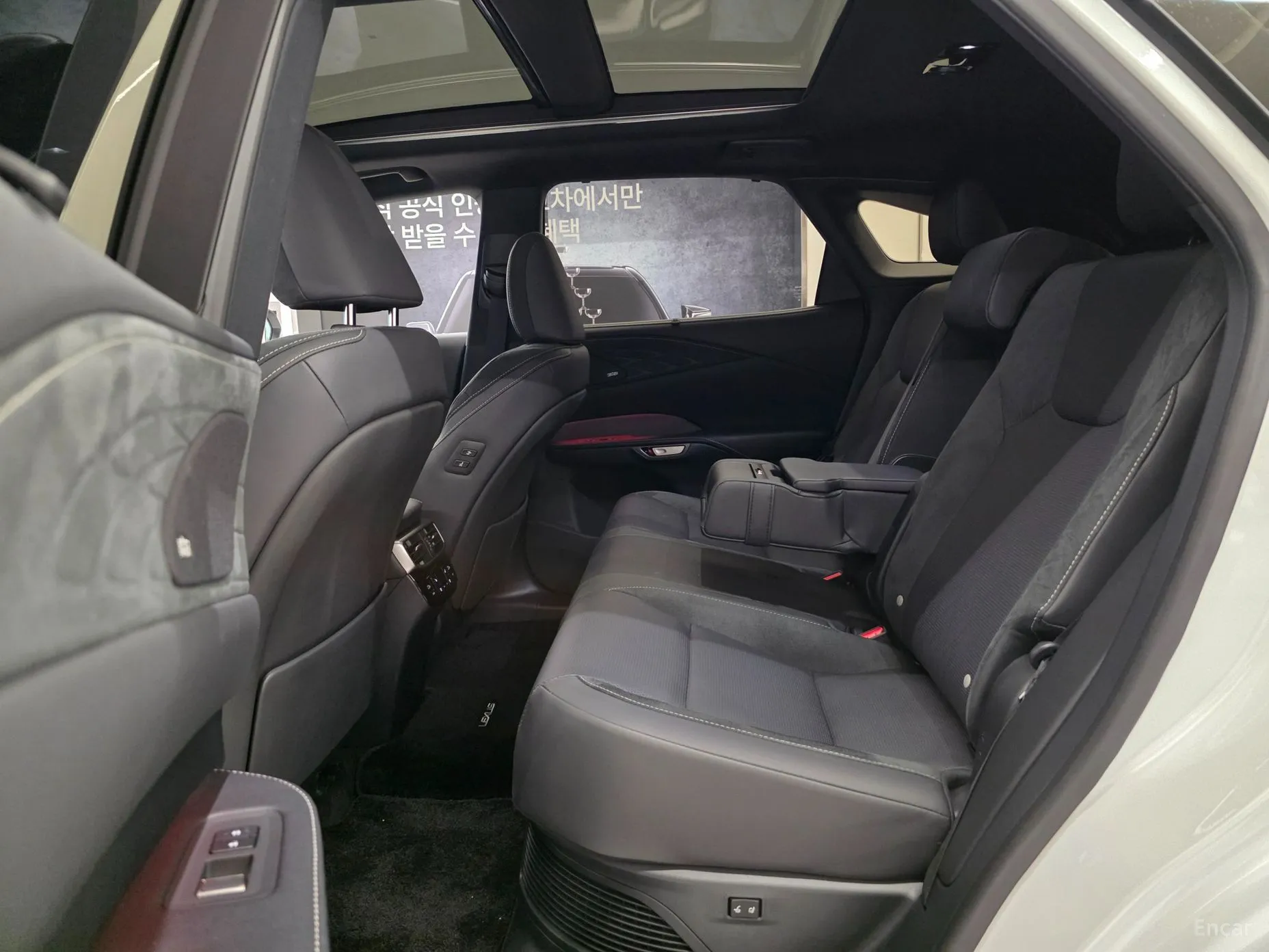 Lexus RX350h 5th Generation превью 11