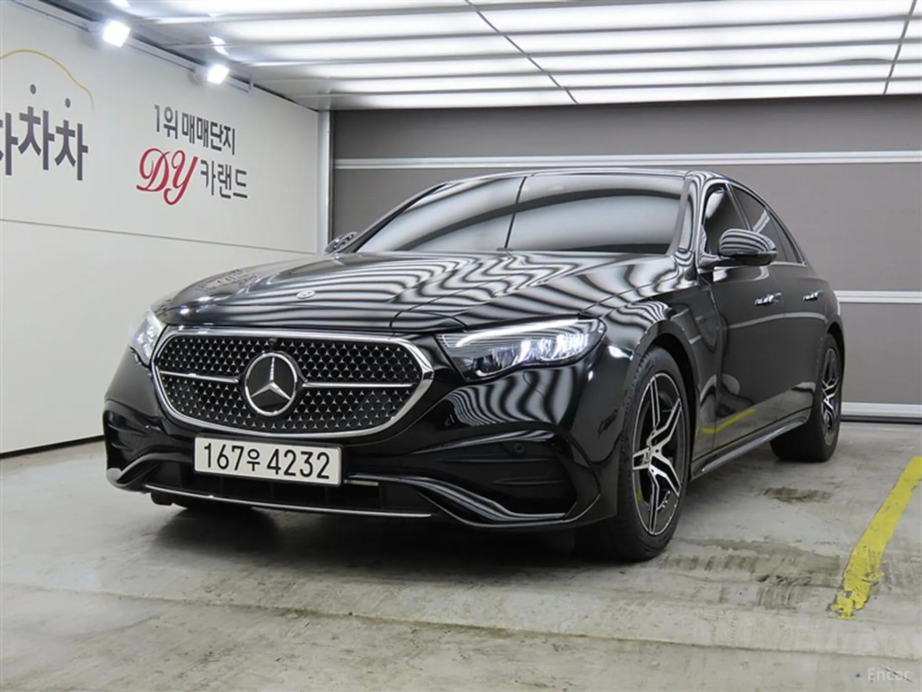 Mercedes Benz E-Class W214