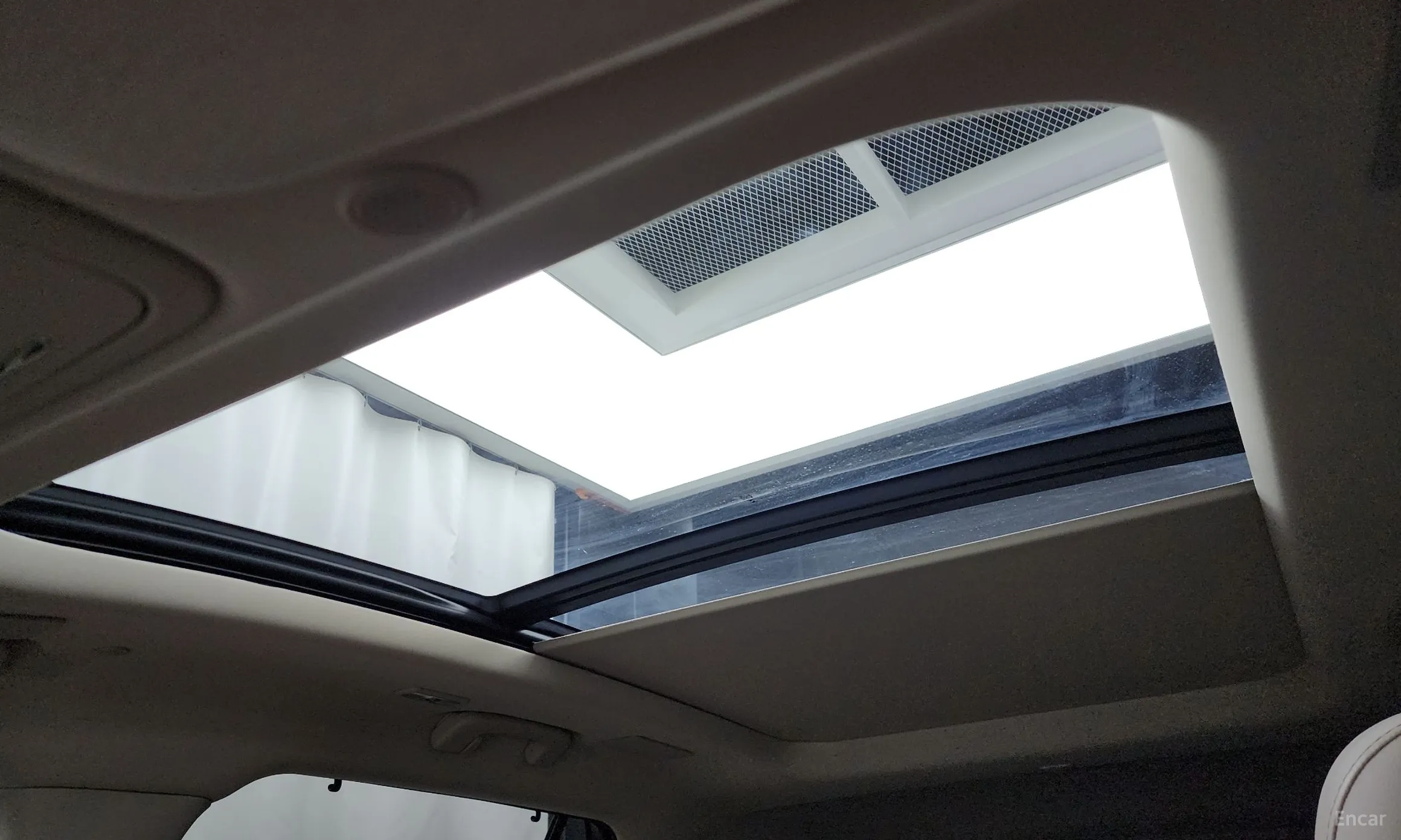 Lincoln Aviator 2nd Generation превью 18