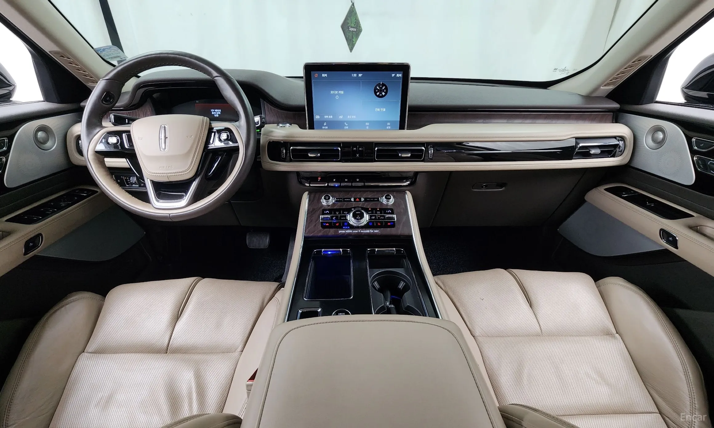 Lincoln Aviator 2nd Generation превью 7