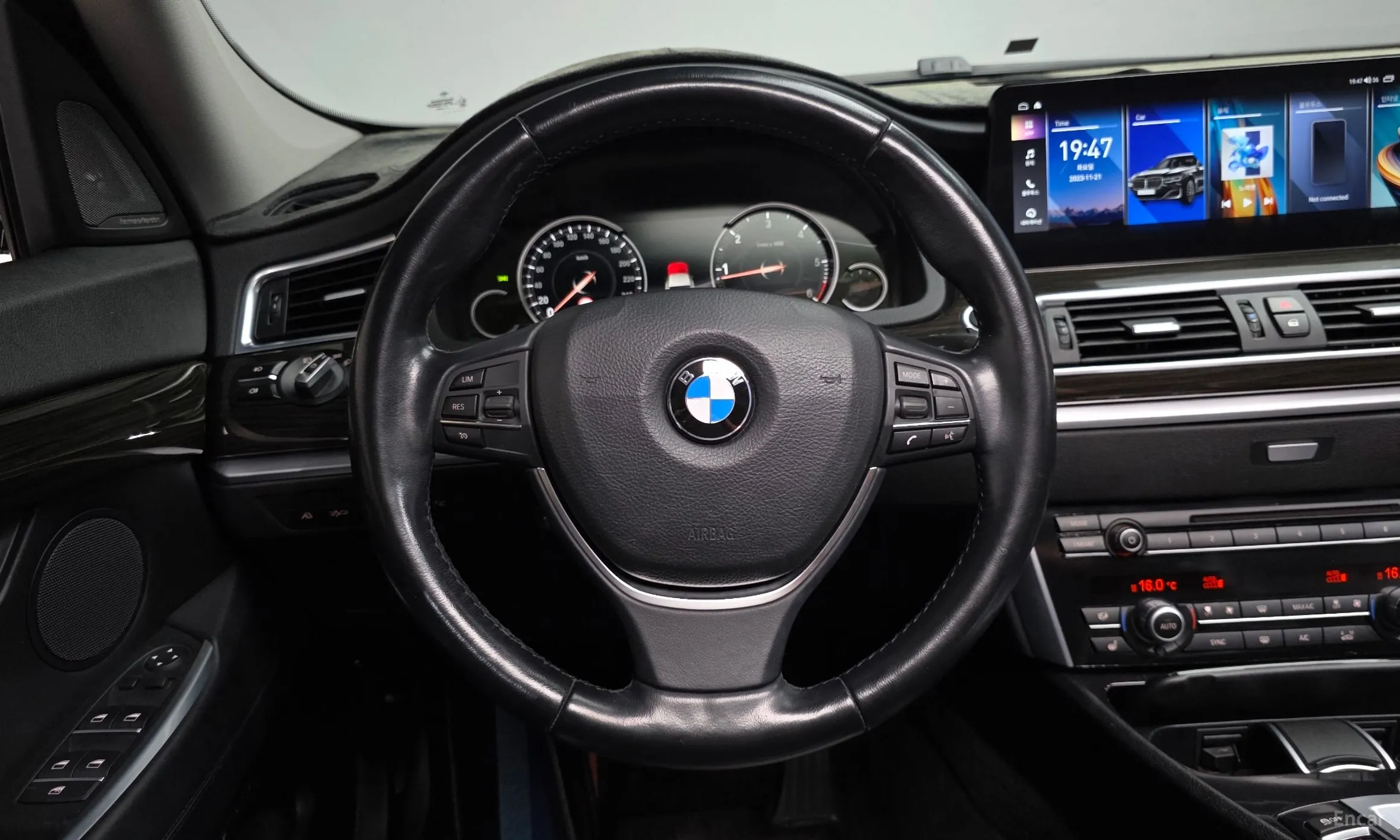 BMW 5 Series GT (F07) превью 12