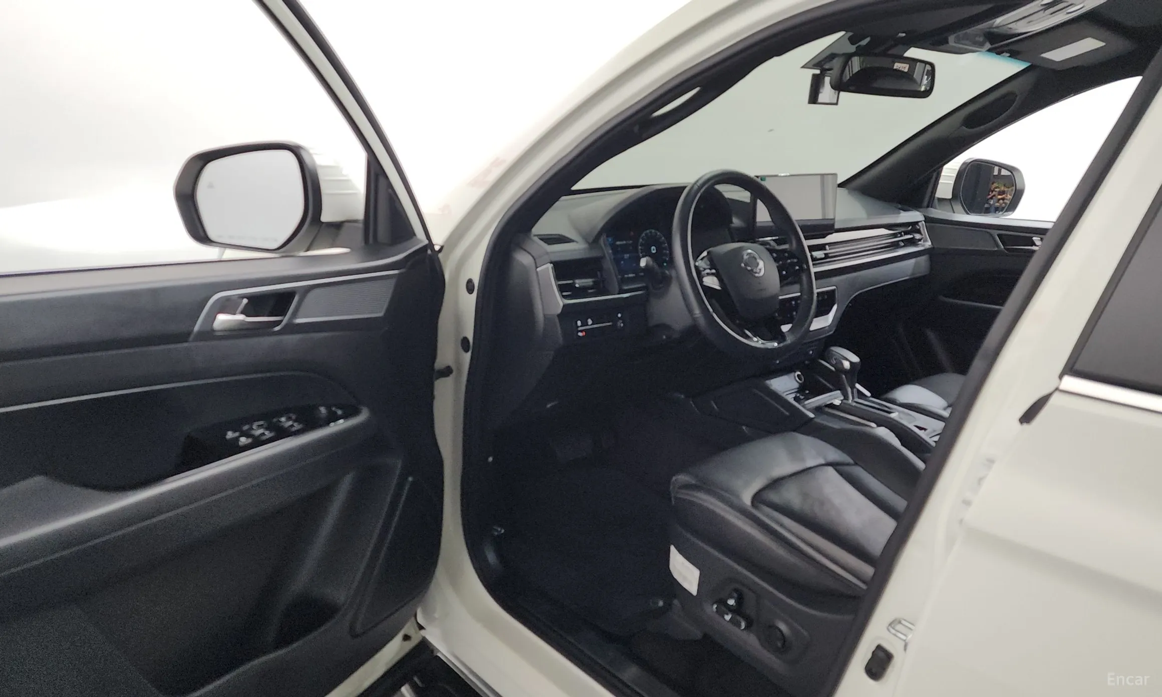 KG Mobility (SsangYong) Rexton Sports превью 10