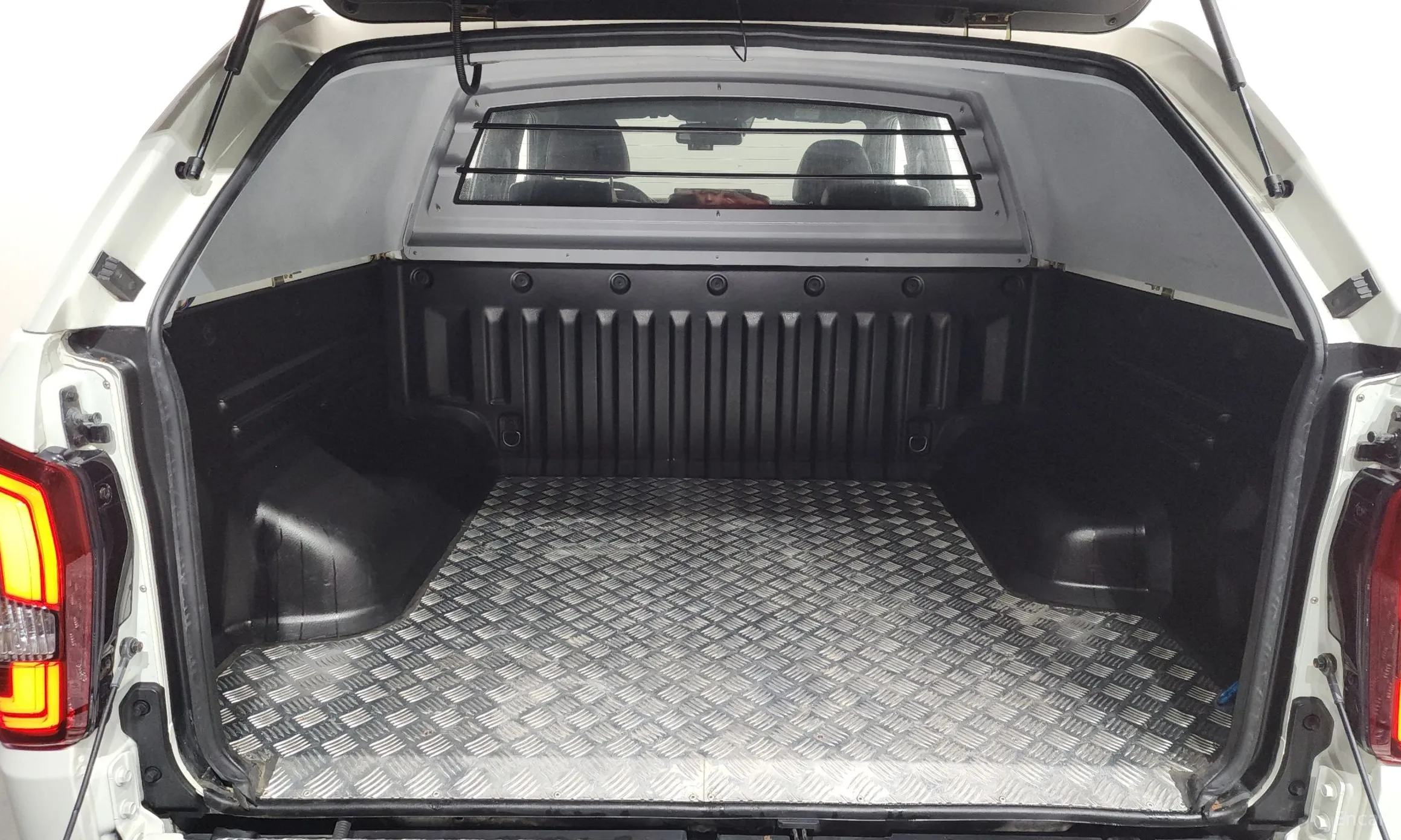 KG Mobility (SsangYong) Rexton Sports превью 19