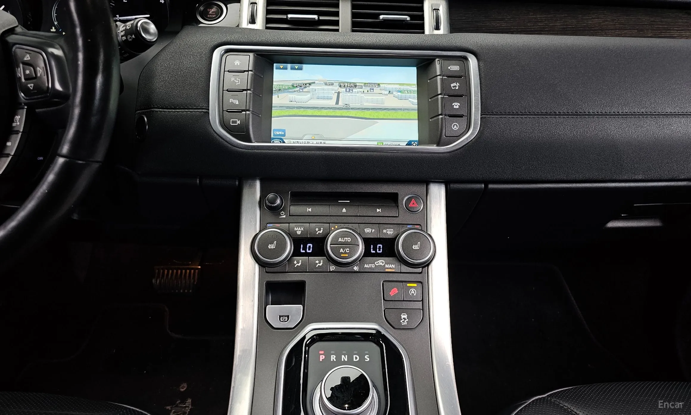 Land Rover Range Rover Evoque превью 13