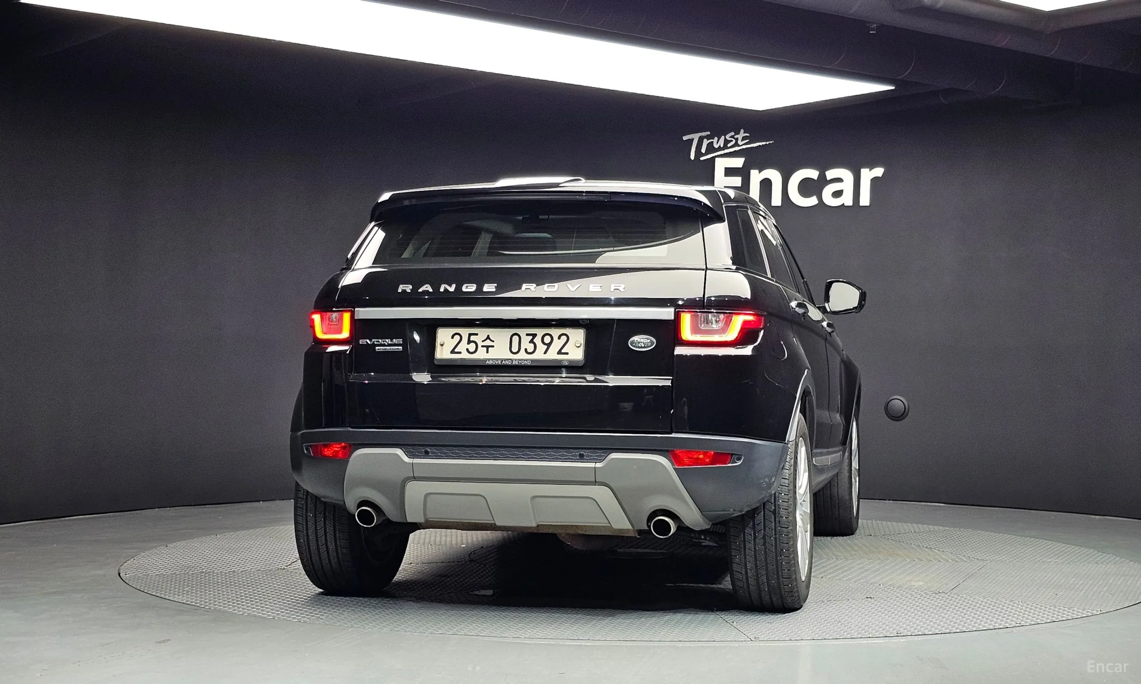 Land Rover Range Rover Evoque превью 4