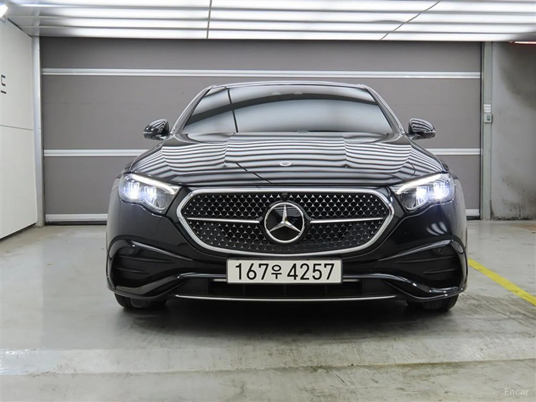 Mercedes Benz E-Class W214