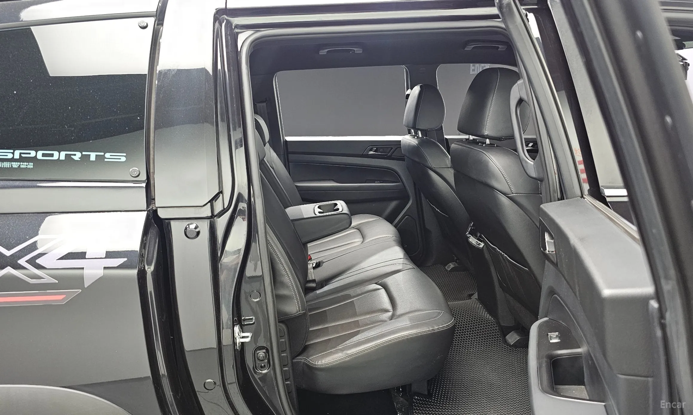 KG Mobility (SsangYong) Rexton Sports превью 11