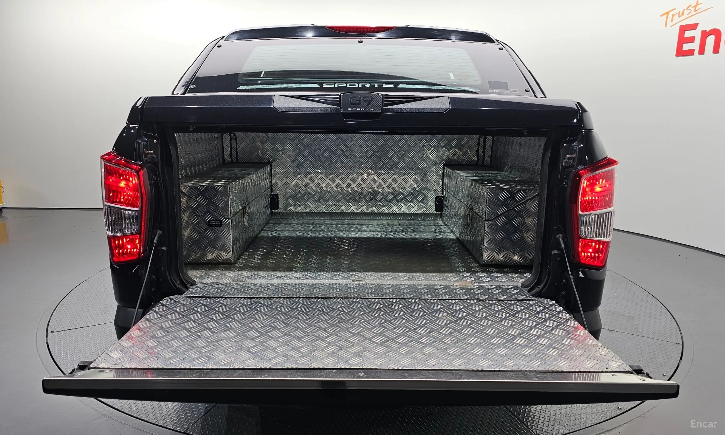 KG Mobility (SsangYong) Rexton Sports превью 20