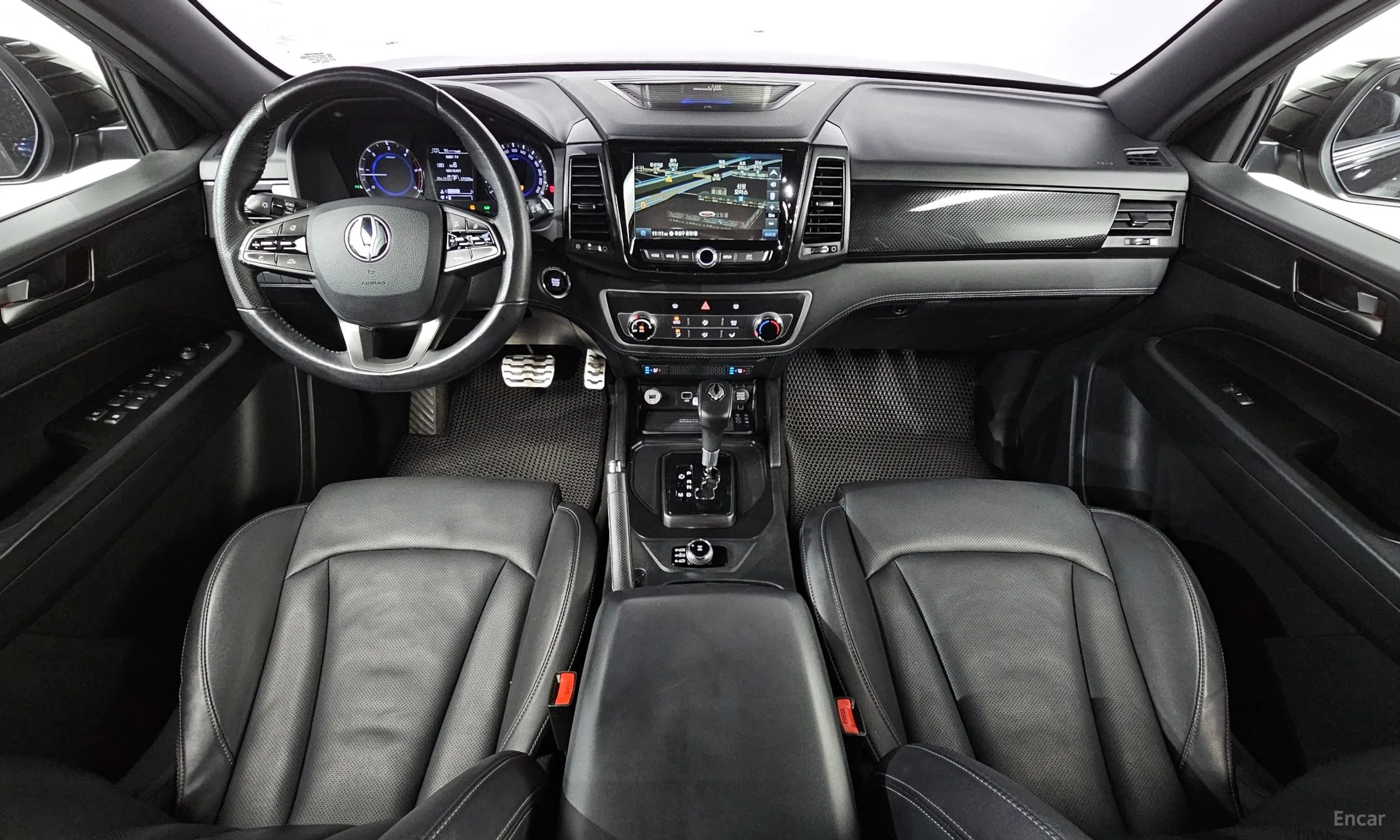 KG Mobility (SsangYong) Rexton Sports превью 7