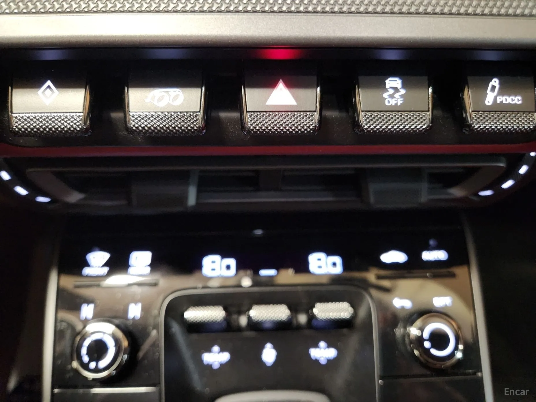 Porsche 911 (992) превью 11
