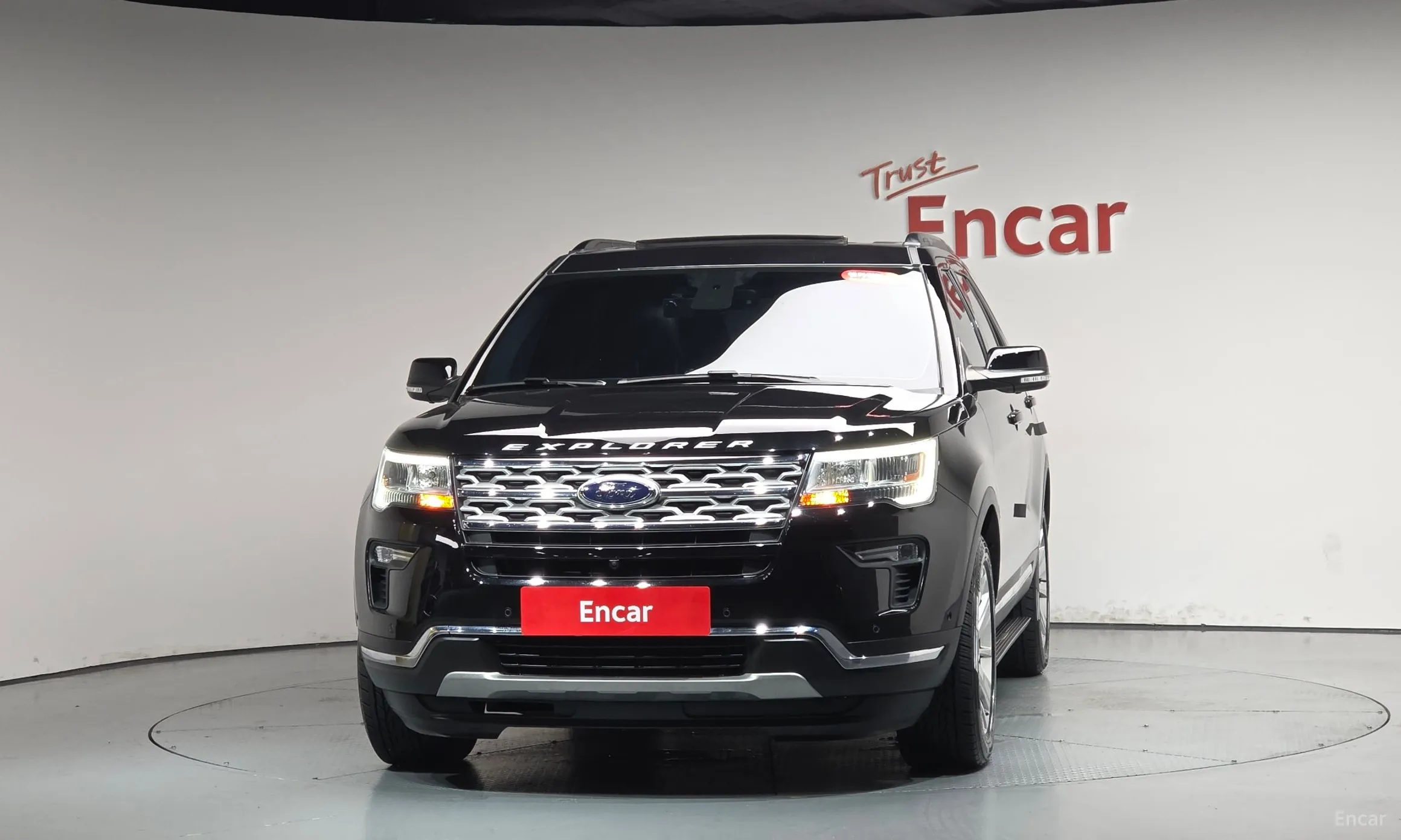 Ford Explorer превью 3