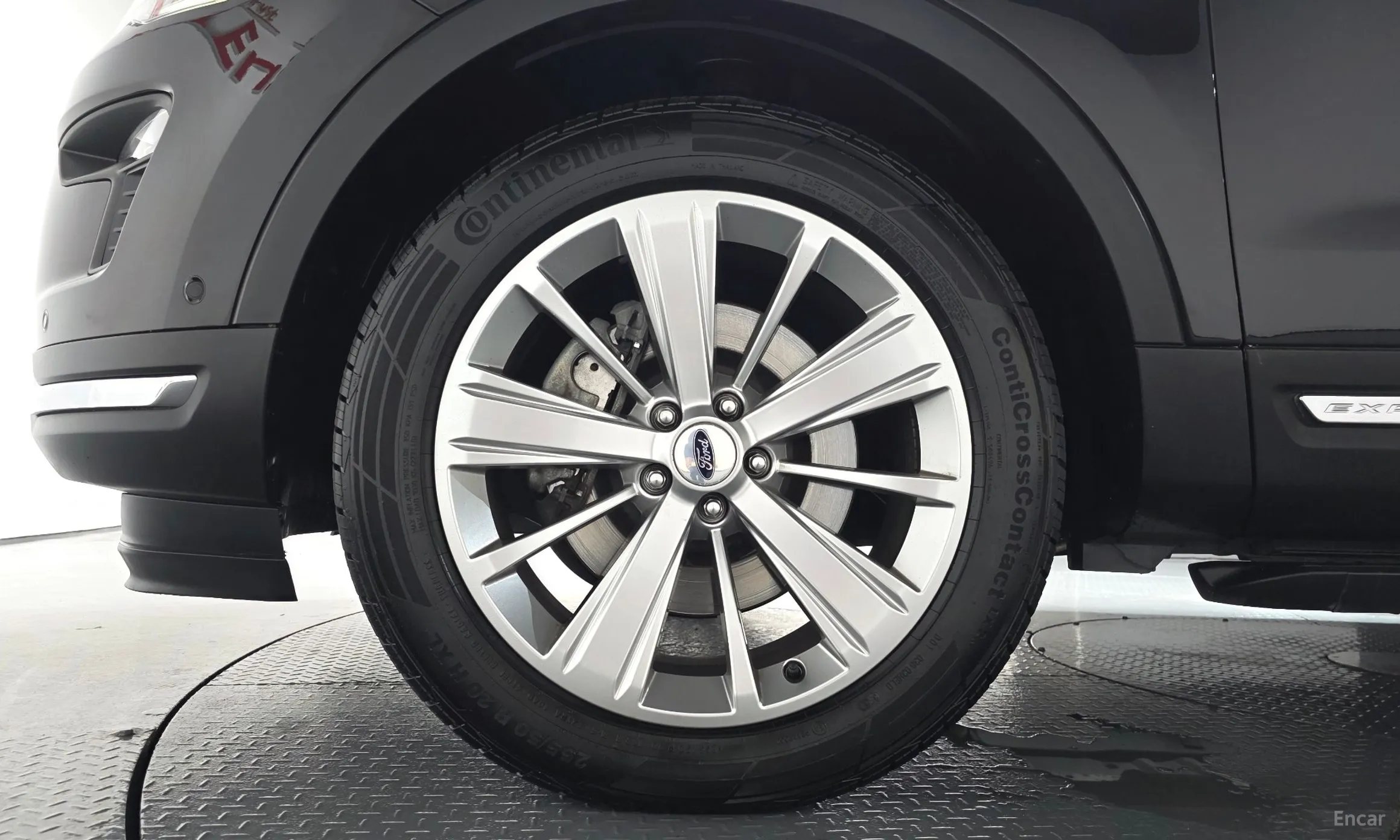 Ford Explorer превью 5