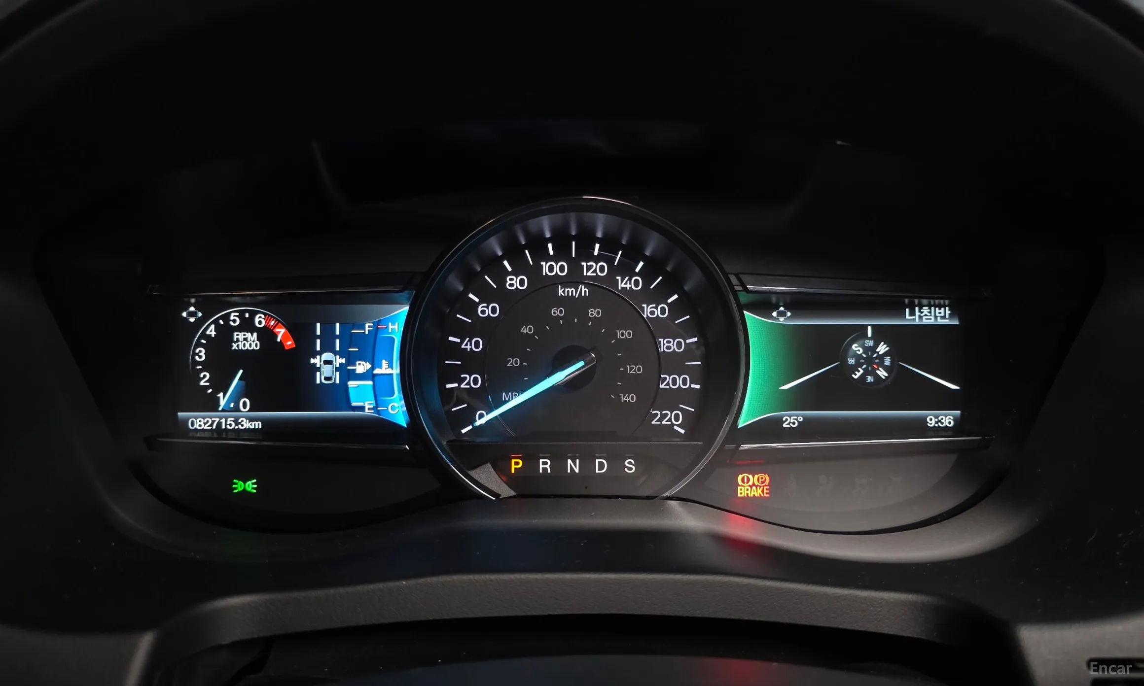Ford Explorer превью 8