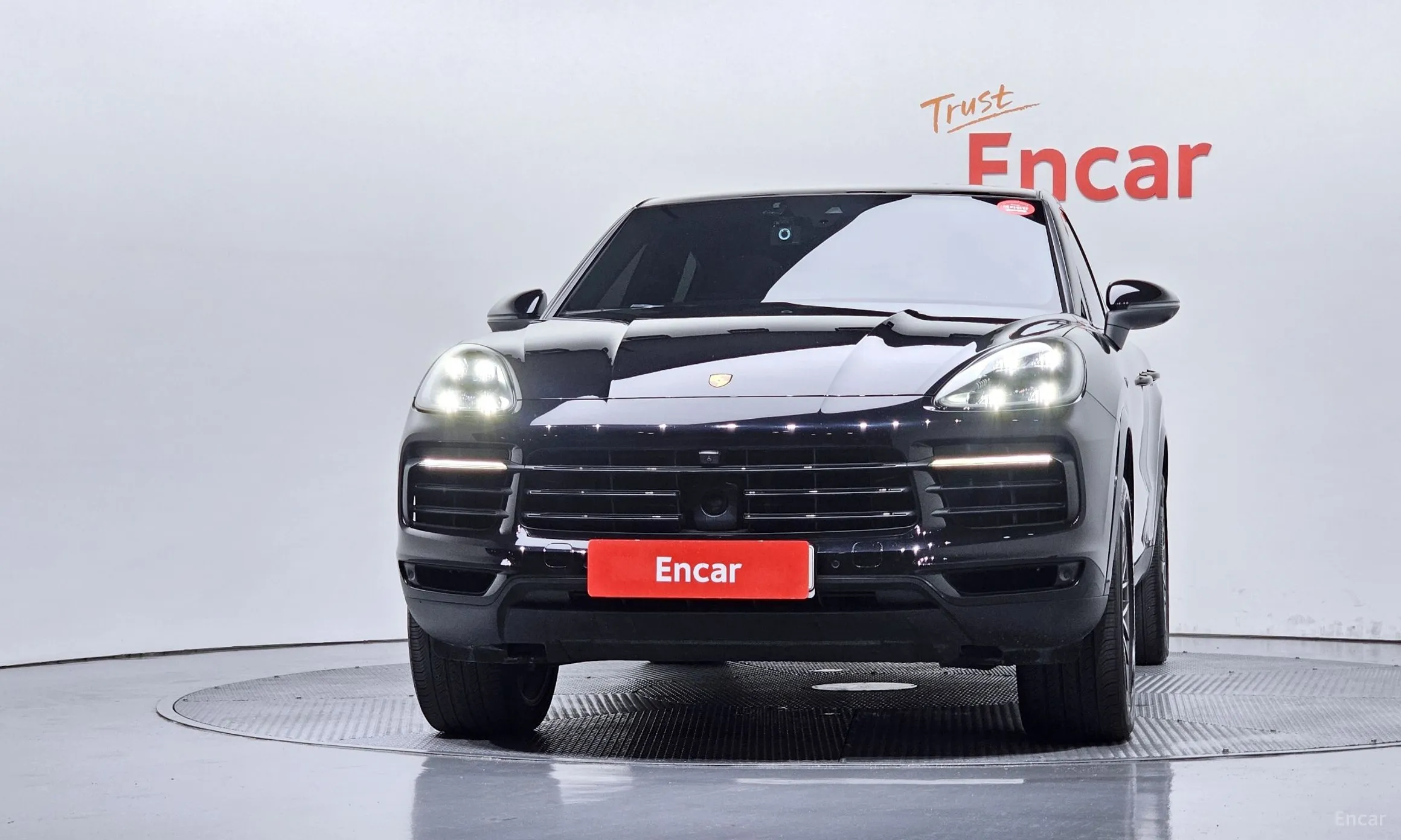 Porsche Cayenne (PO536) превью 3