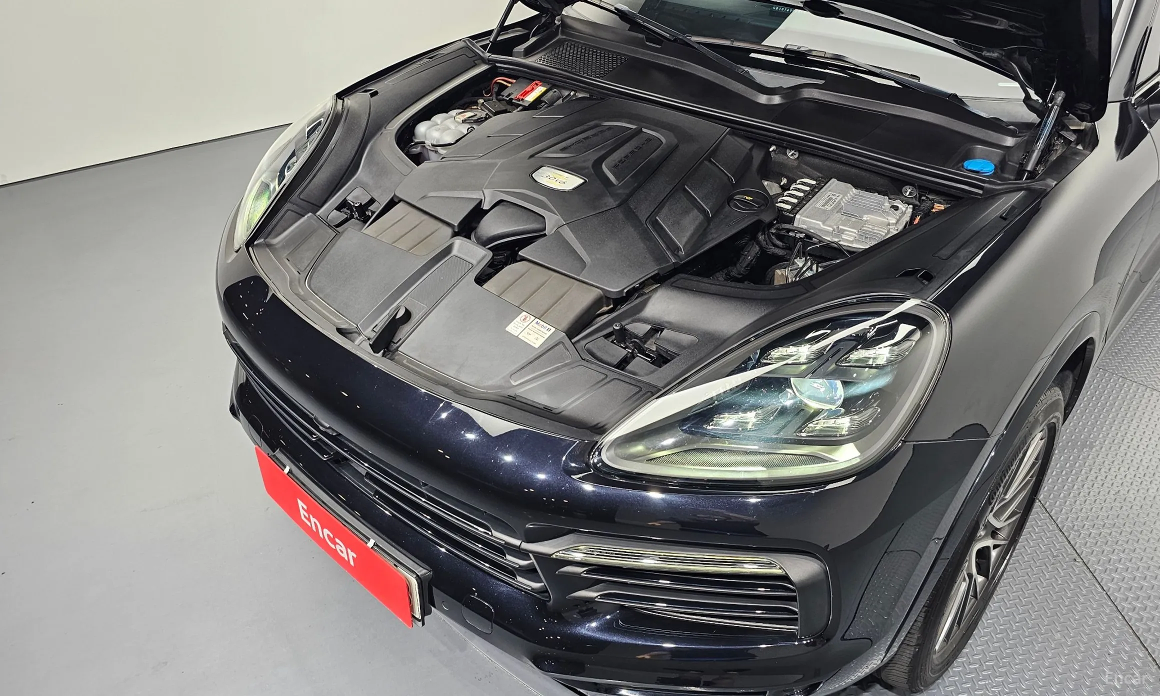 Porsche Cayenne (PO536) превью 6