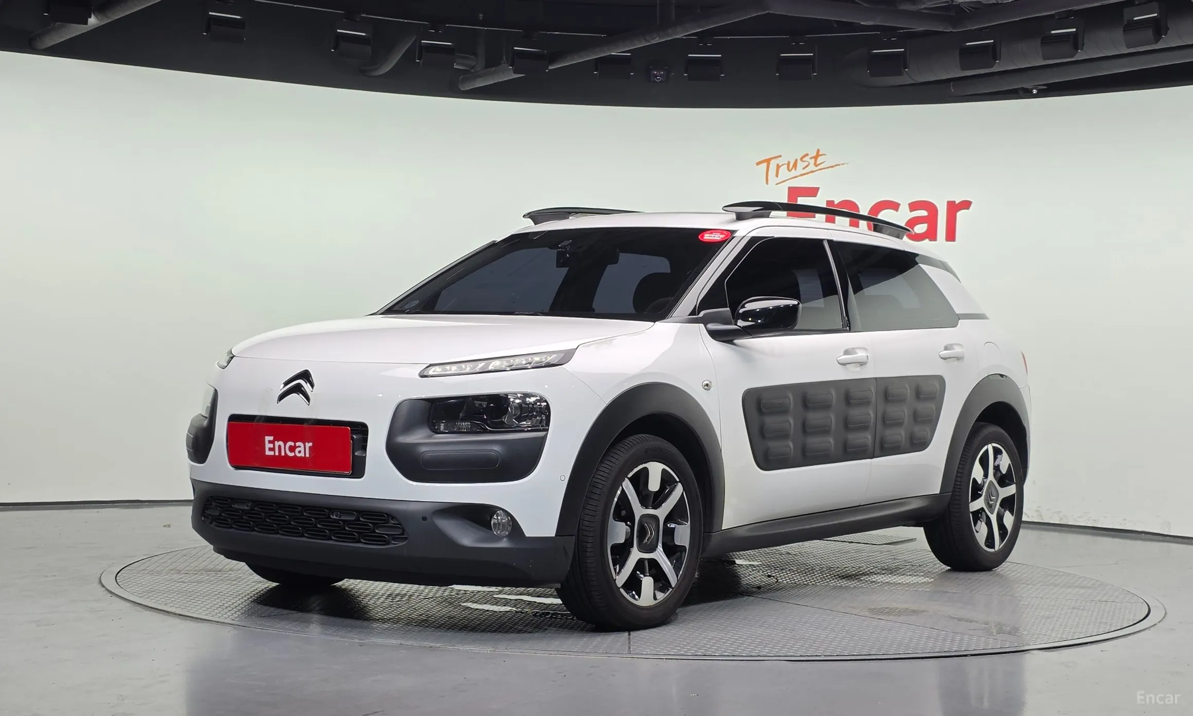 Citroën/DS C4 Cocktooth