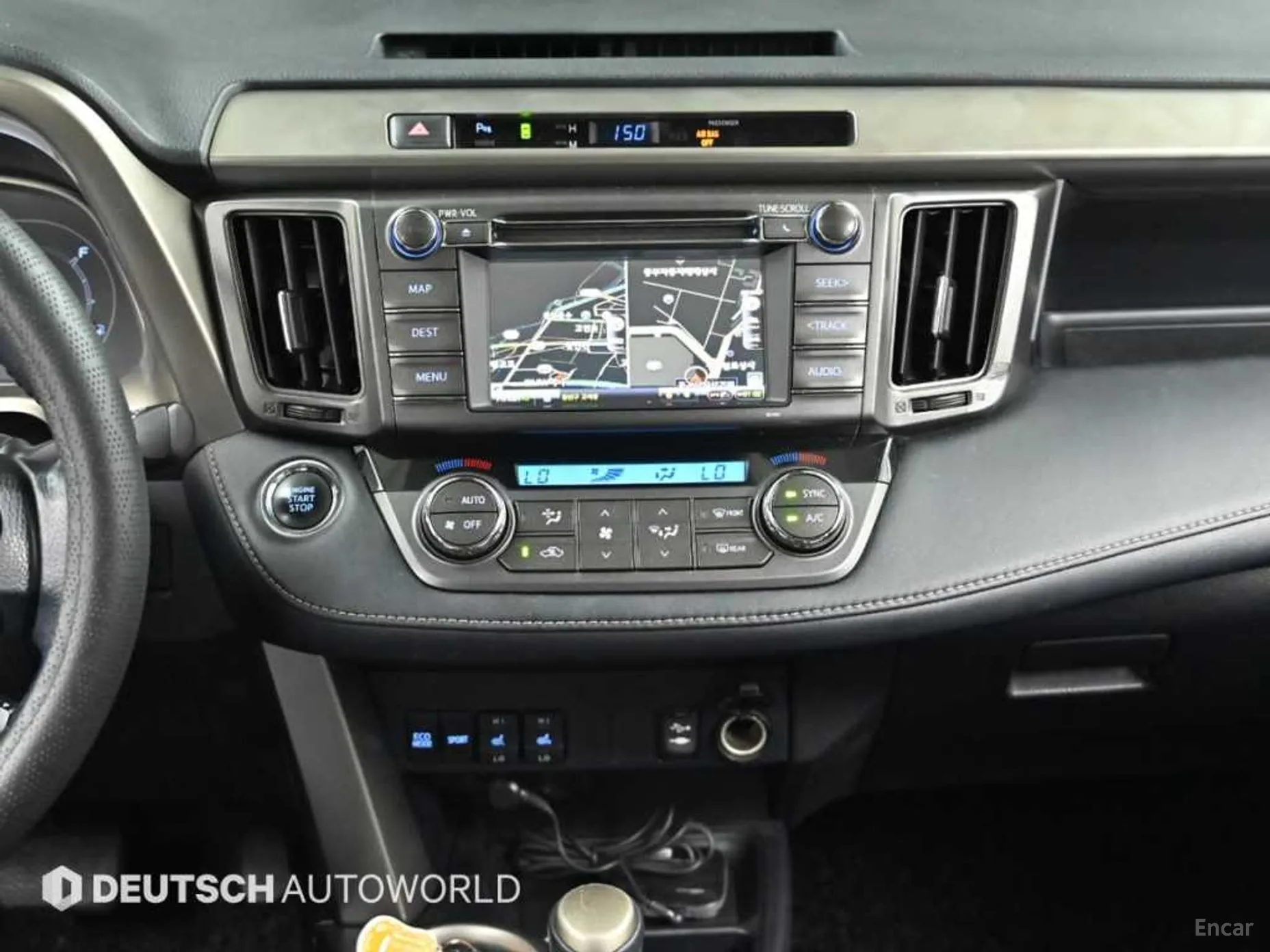 Toyota RAV4 превью 14